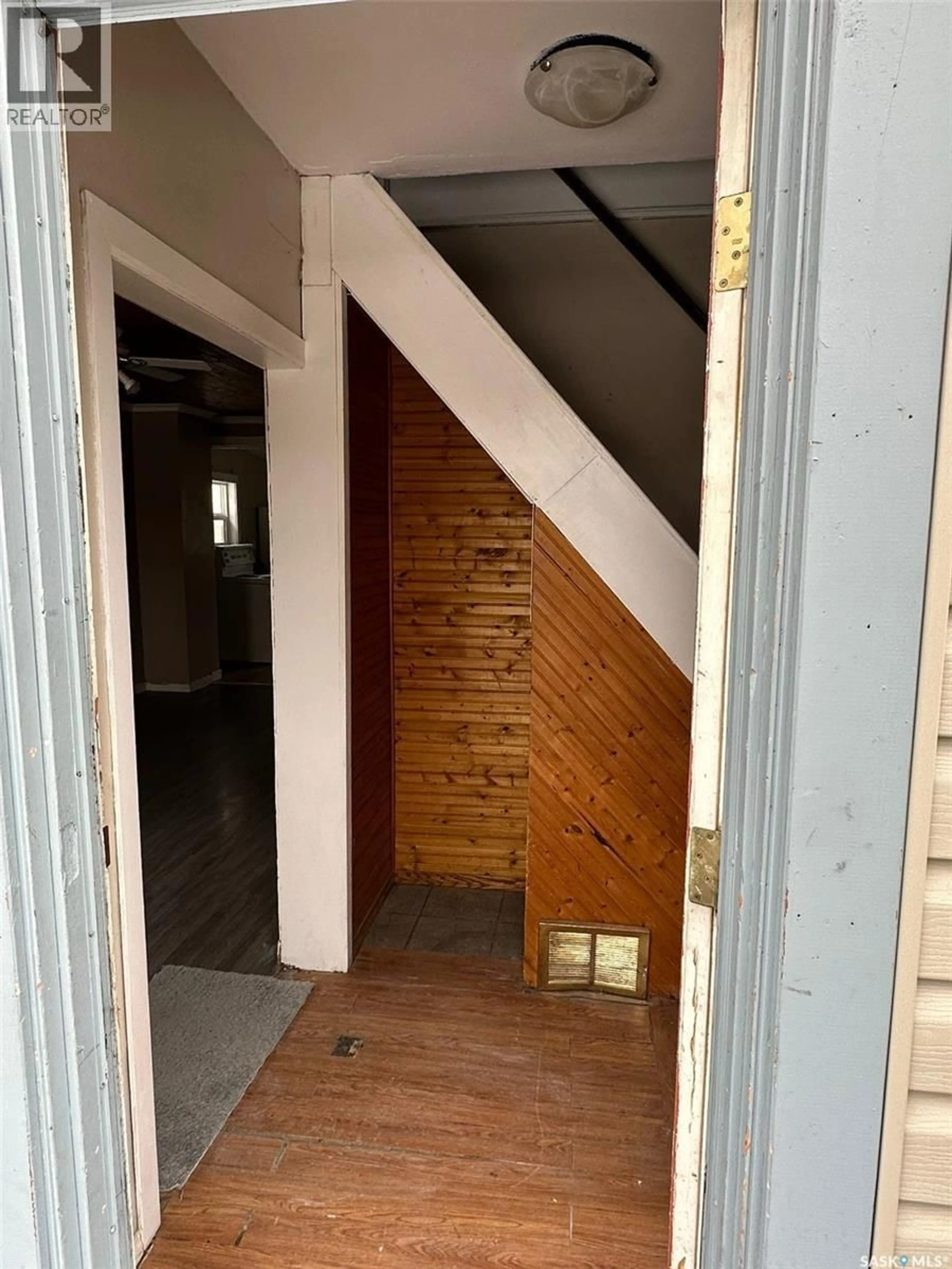 Unknown for 1209 K AVENUE, Saskatoon Saskatchewan S7M2G6