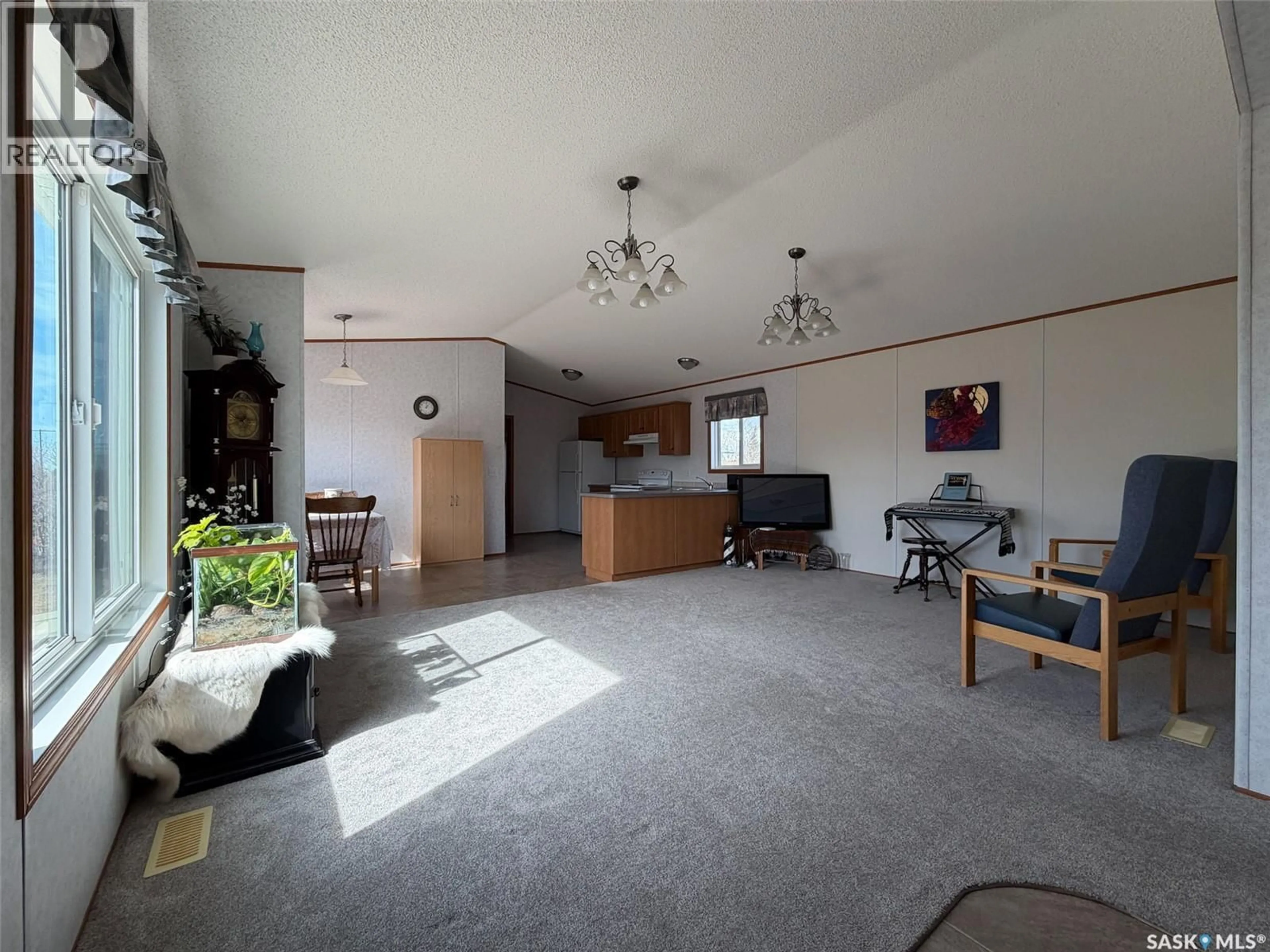 A pic of a room for 213 - 217 2ND STREET, Climax Saskatchewan S0N0N0