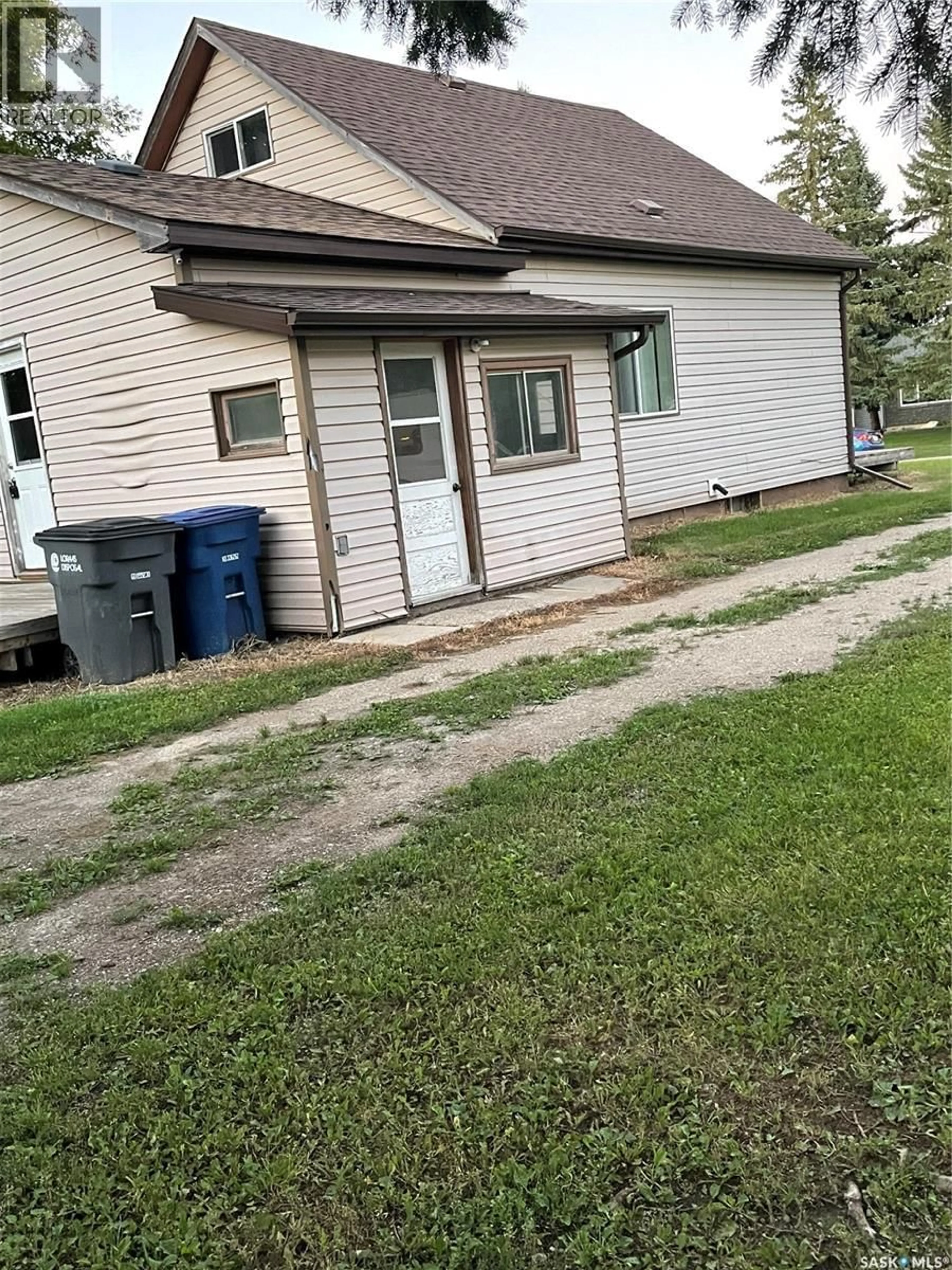 Unknown for 406 SOUTHESK STREET, Whitewood Saskatchewan S0G5C0