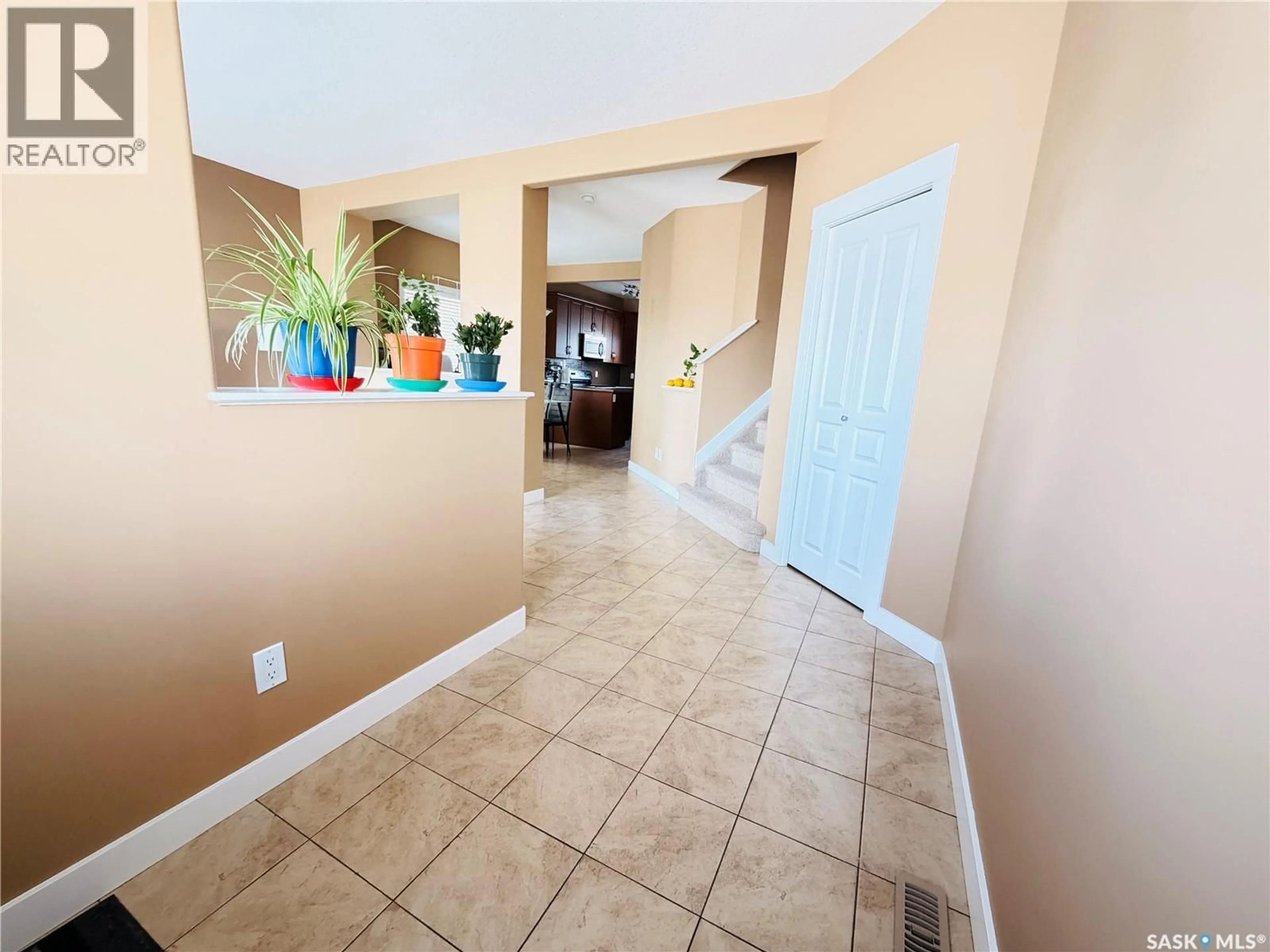 Indoor entryway for 3371 GREEN BANK ROAD, Regina Saskatchewan S4V1P2