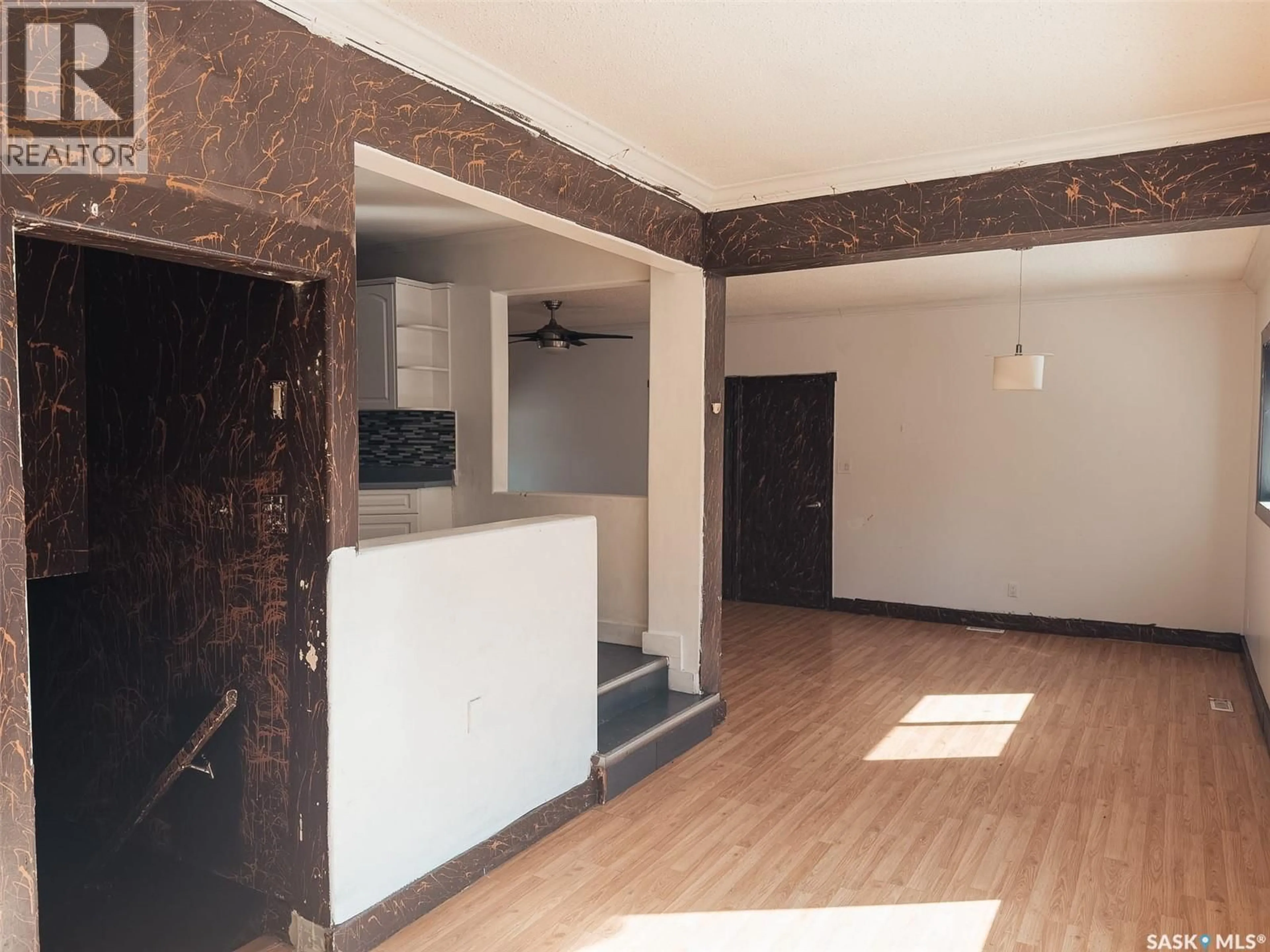 A pic of a room for S - 2905 PRESTON AVENUE, Saskatoon Saskatchewan S7J2G8