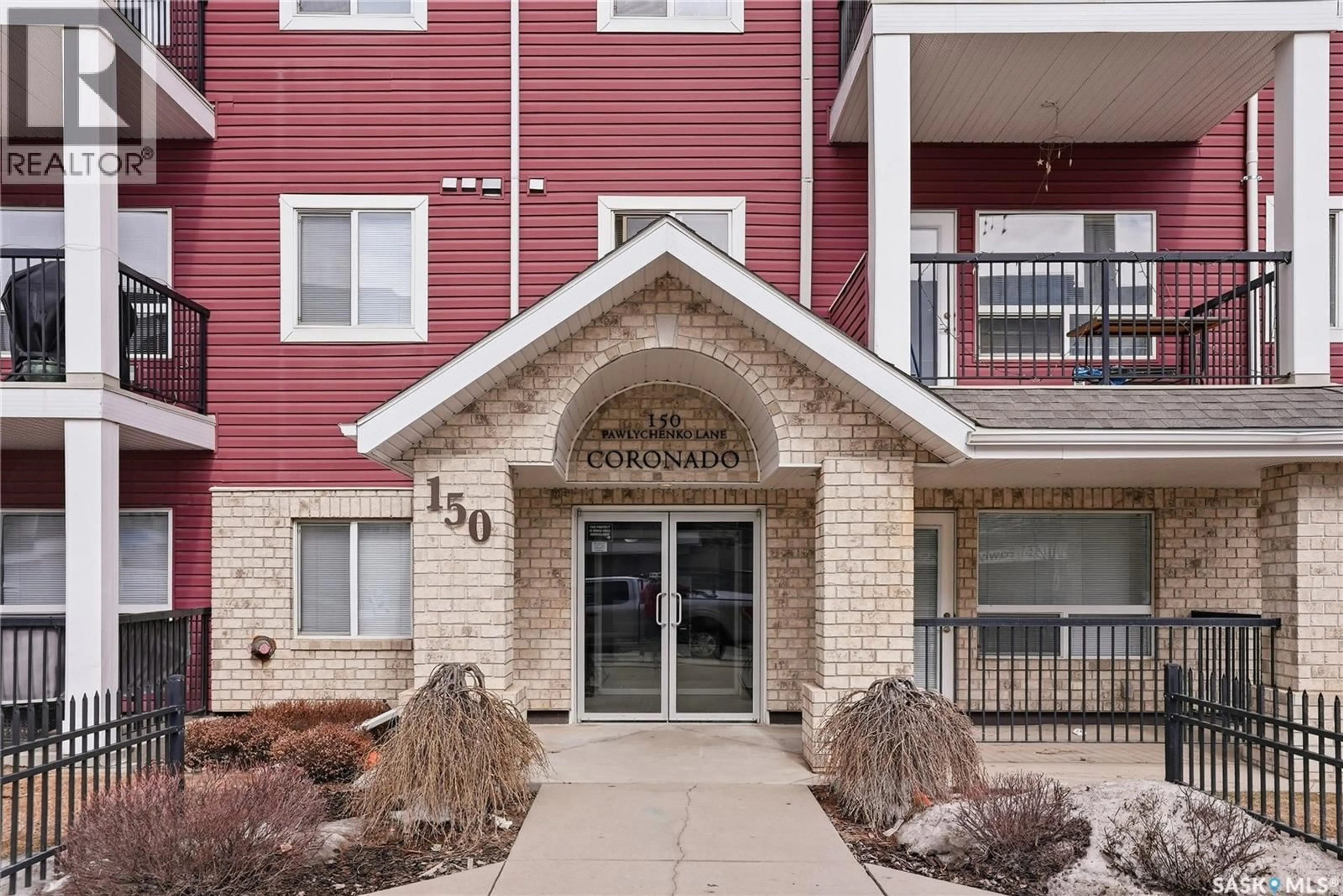 Indoor entryway for 324 150 PAWLYCHENKO LANE, Saskatoon Saskatchewan S7V0B4