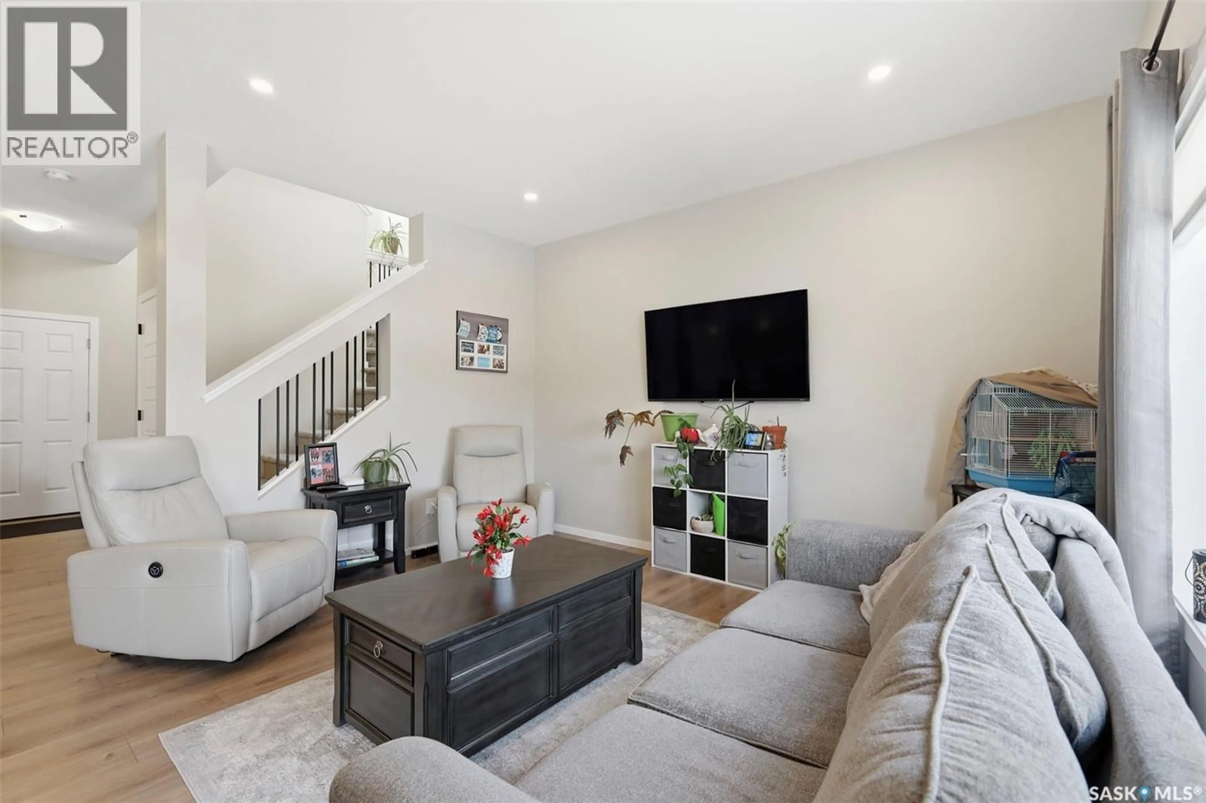 Living room with furniture, unknown for 1019 CHILDERS COURT, Saskatoon Saskatchewan S7L6T8