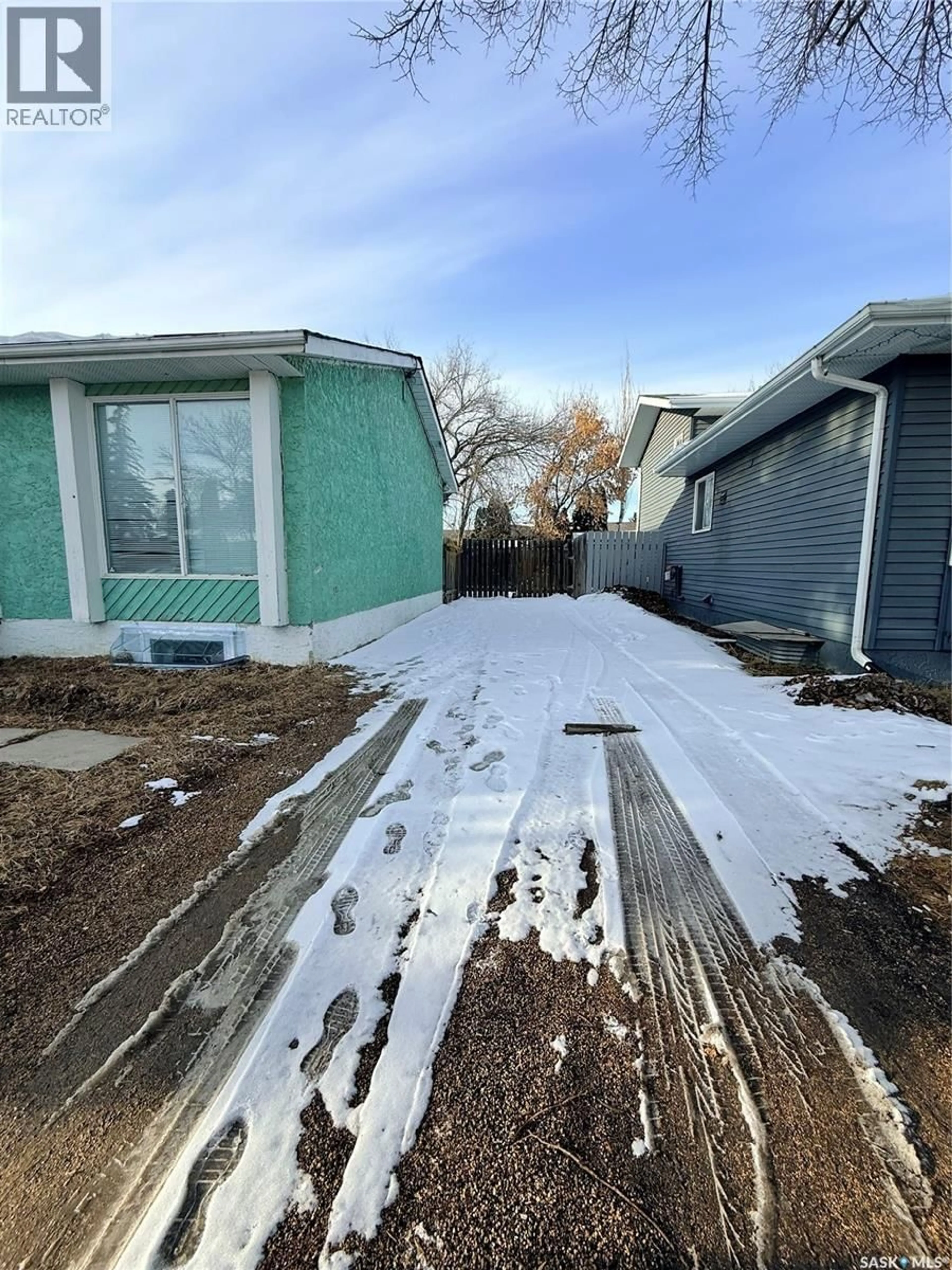 Unknown for 3214 33RD STREET, Saskatoon Saskatchewan S7L6K3