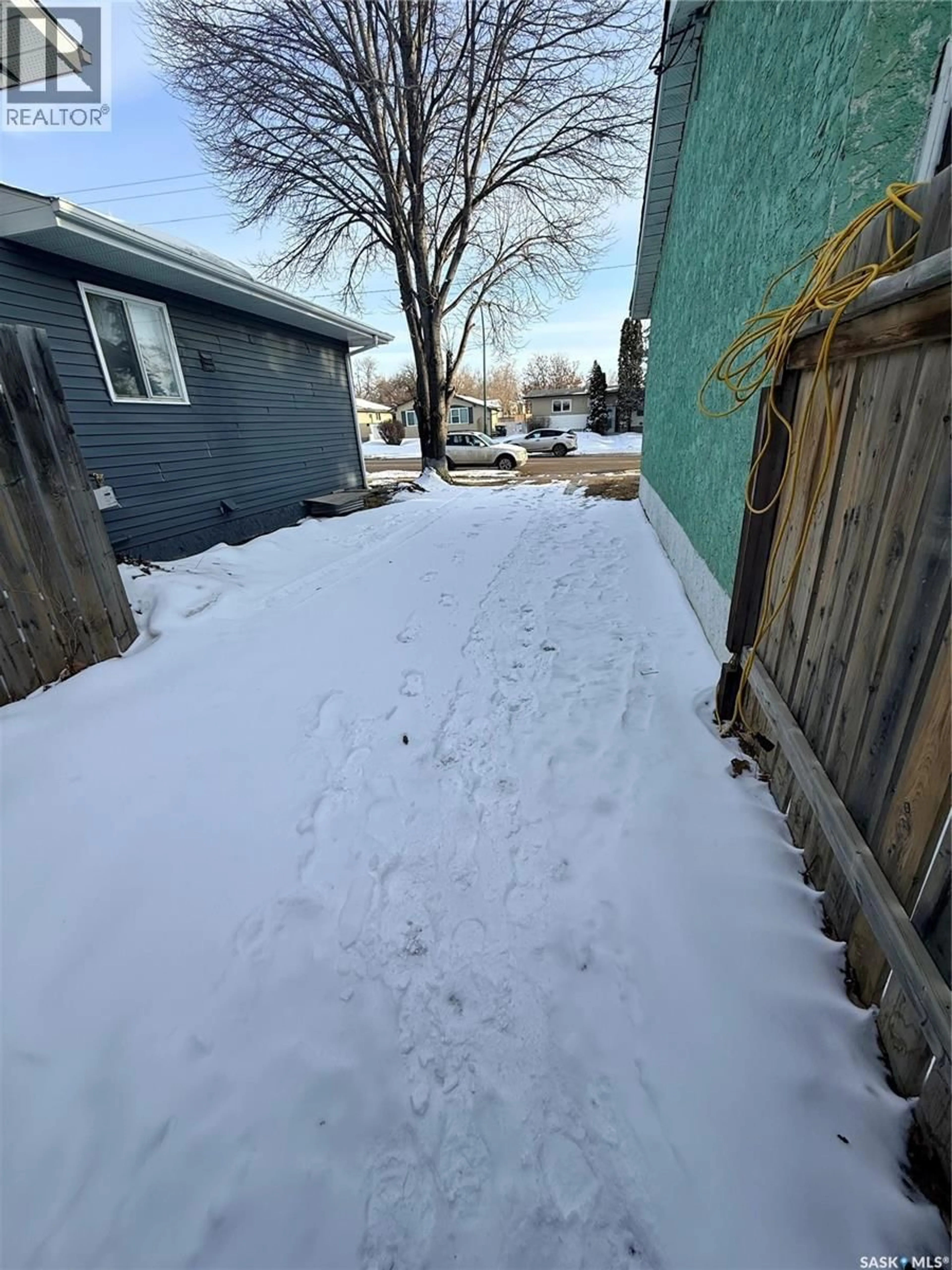 Unknown for 3214 33RD STREET, Saskatoon Saskatchewan S7L6K3