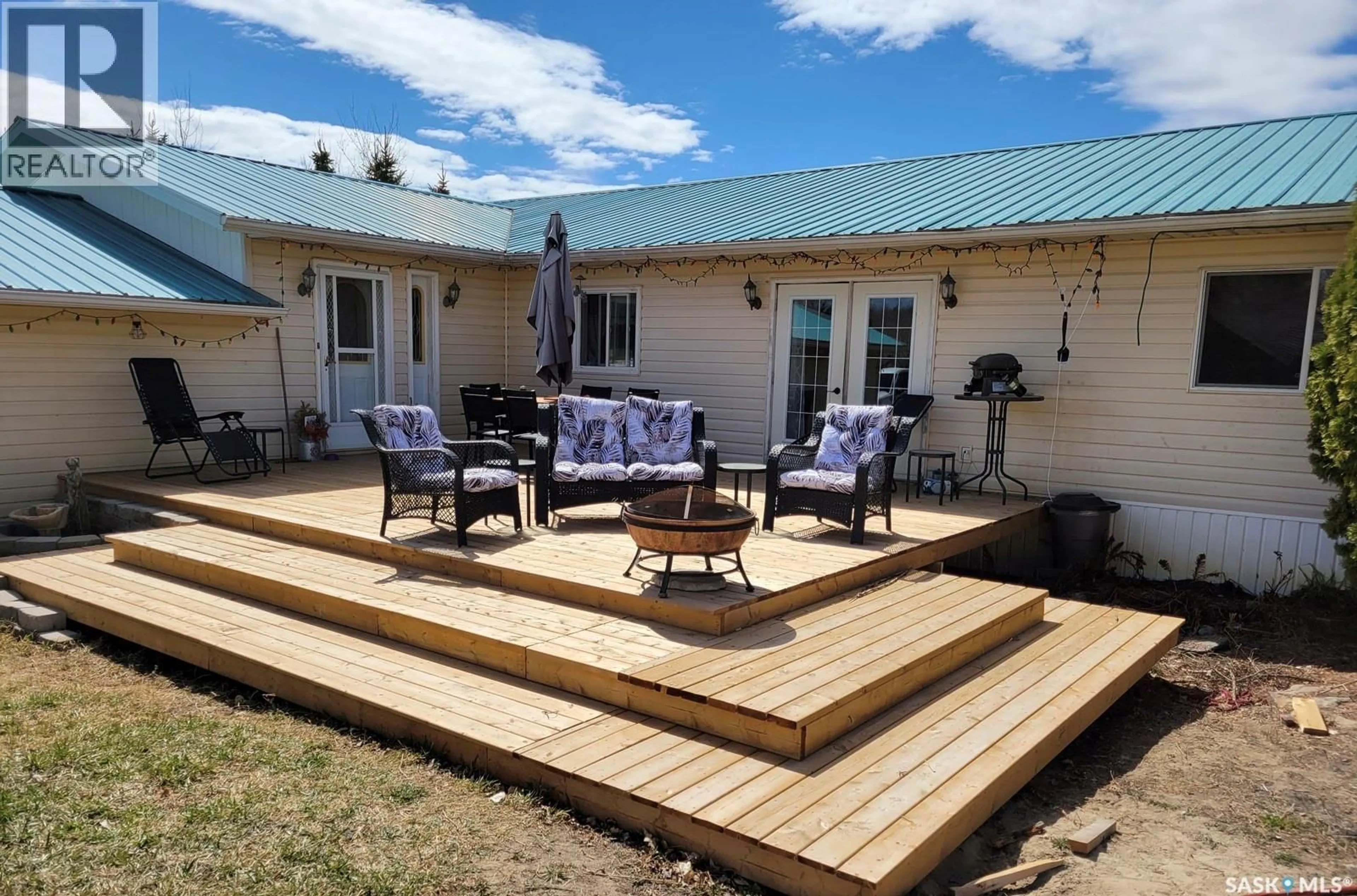 Patio, mountain view for CABANA WATERFRONT, Meadow Lake Rm No.588 Saskatchewan S9X1Y6