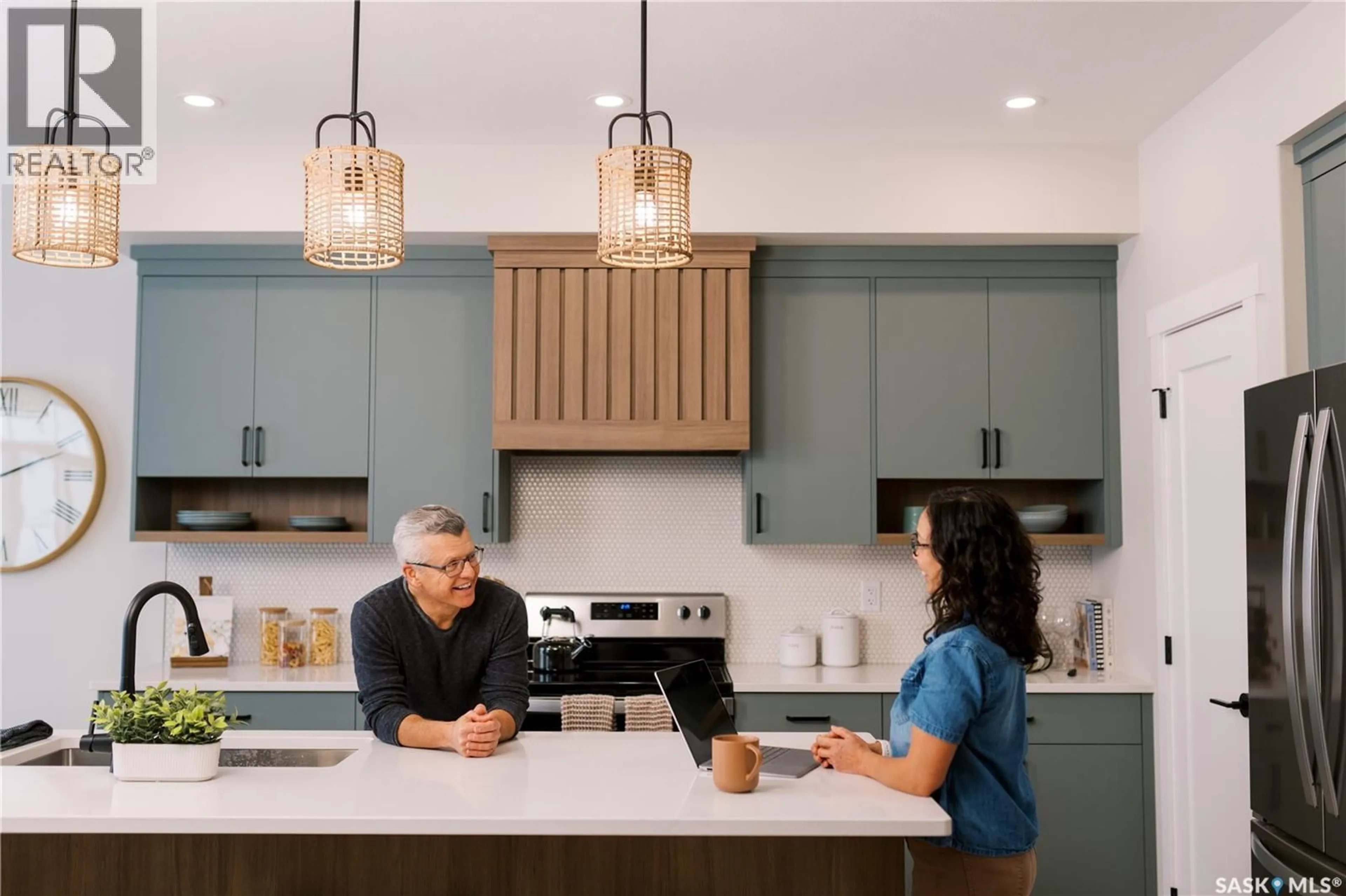 Open concept kitchen, ceramic/tile floor for 2986 DUMONT WAY, Regina Saskatchewan S4V4E4