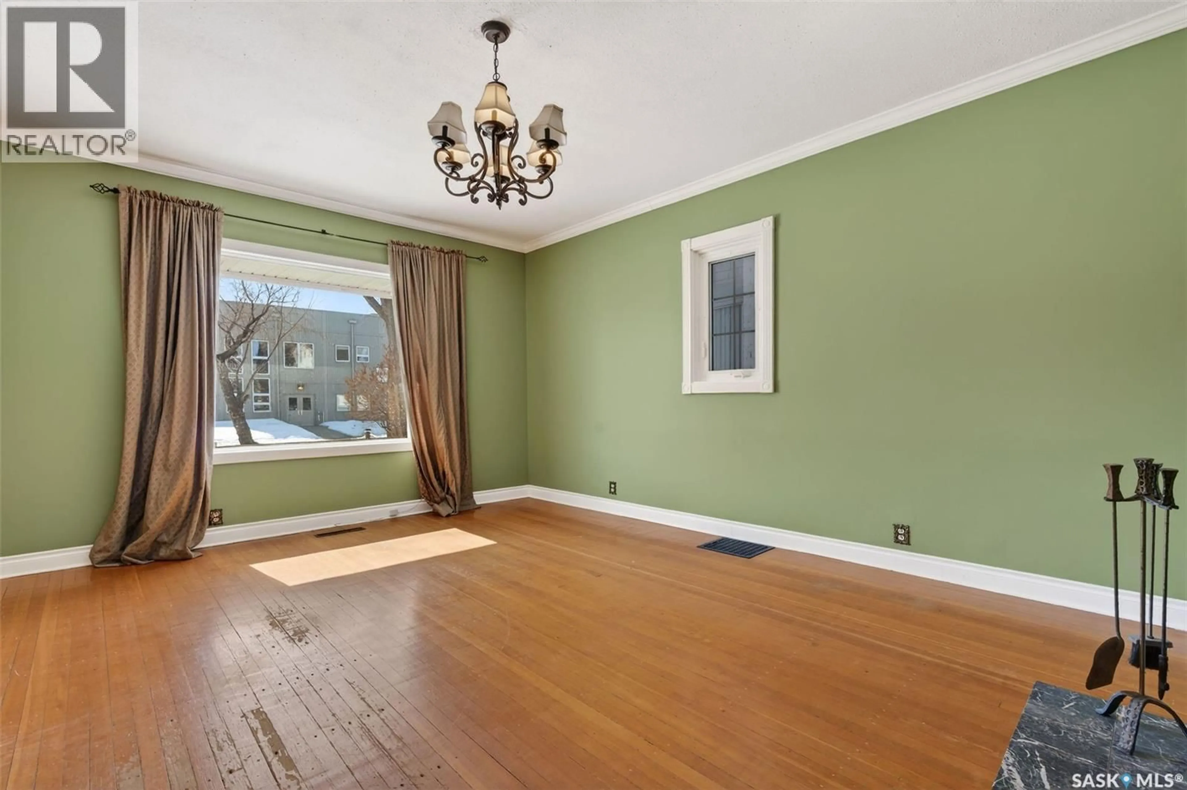 A pic of a room for 408 10TH STREET, Prince Albert Saskatchewan S6V0Z4