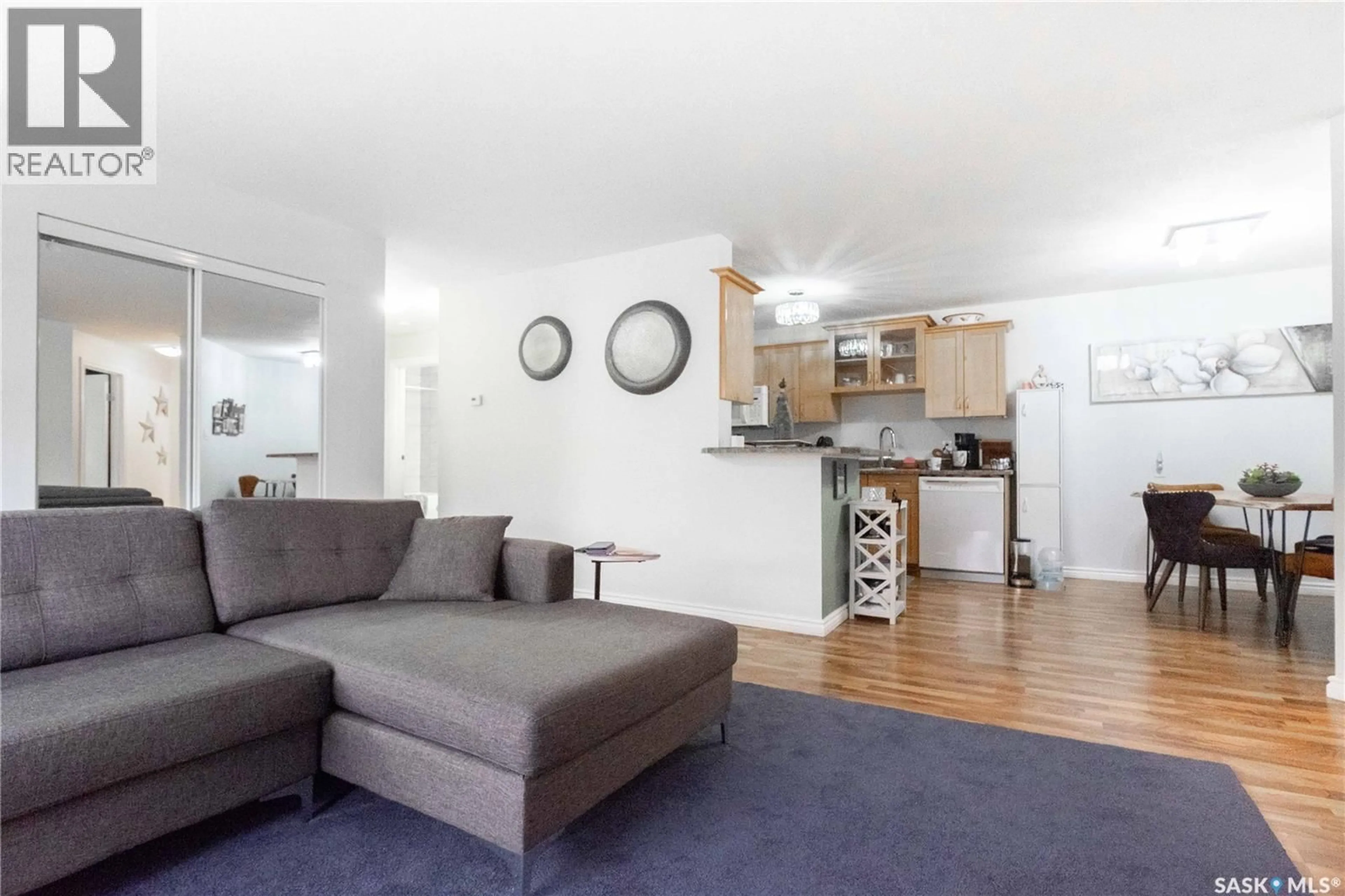 Living room with furniture, unknown for 202 - 2911 HARDING STREET, Regina Saskatchewan S4V1B9