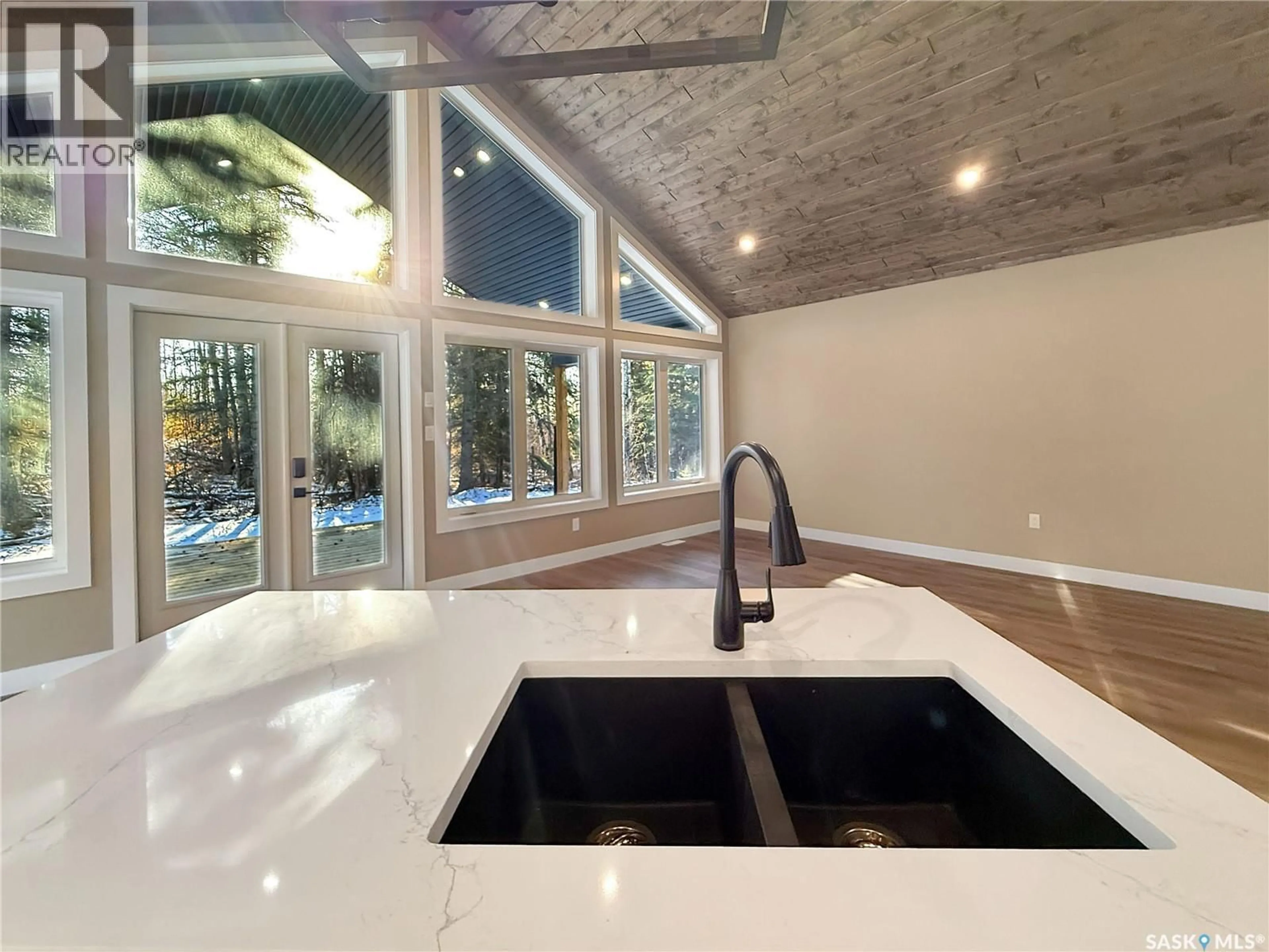 Open concept kitchen, ceramic/tile floor for 3 VALLEY RIDGE ROAD, Candle Lake Saskatchewan S0J3E0