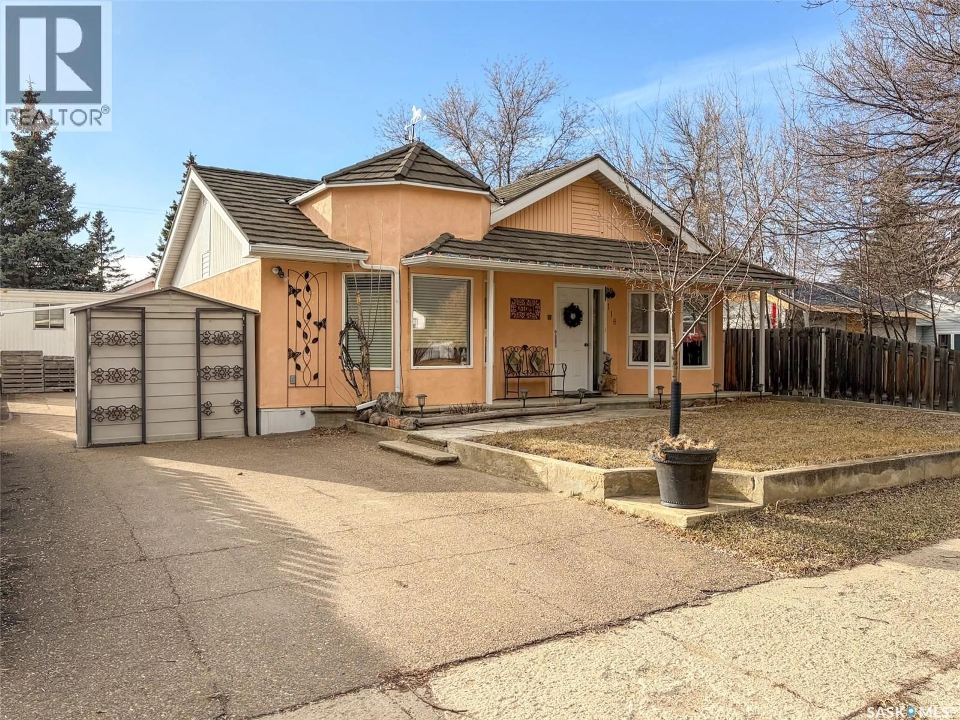 Unknown for 118 CEDAR AVENUE, Eastend Saskatchewan S0N0T0