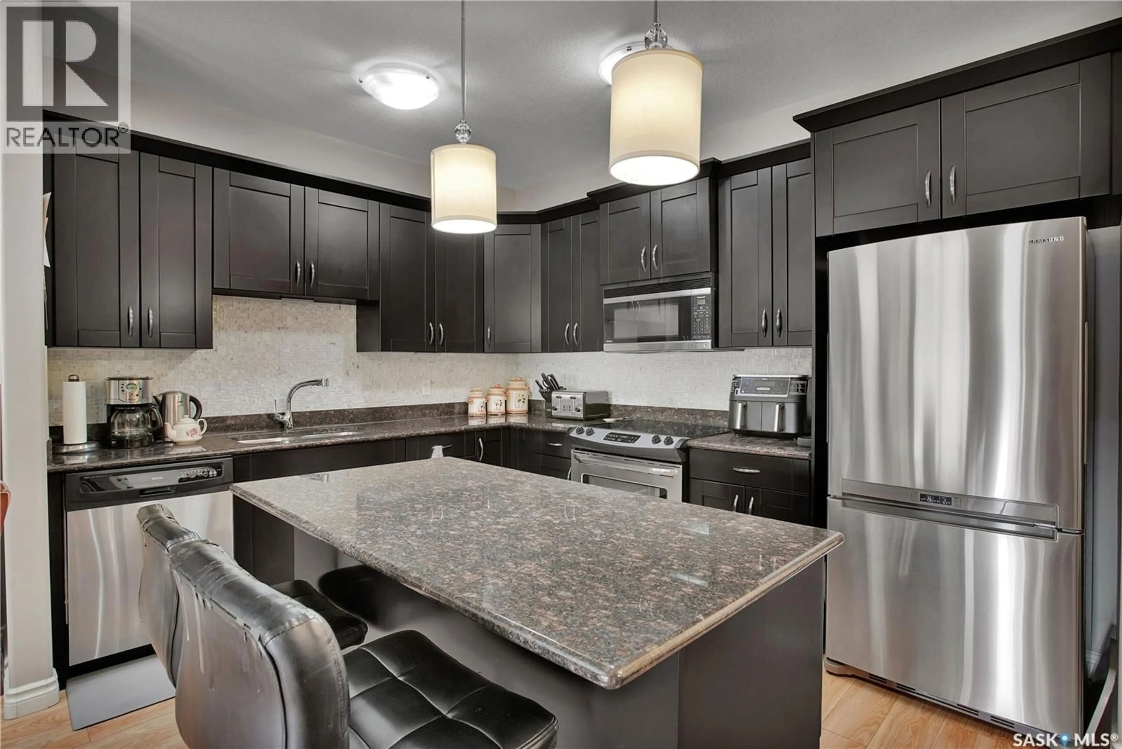 Open concept kitchen, unknown for 209 - 2730 MAIN STREET, Saskatoon Saskatchewan S7H0M2