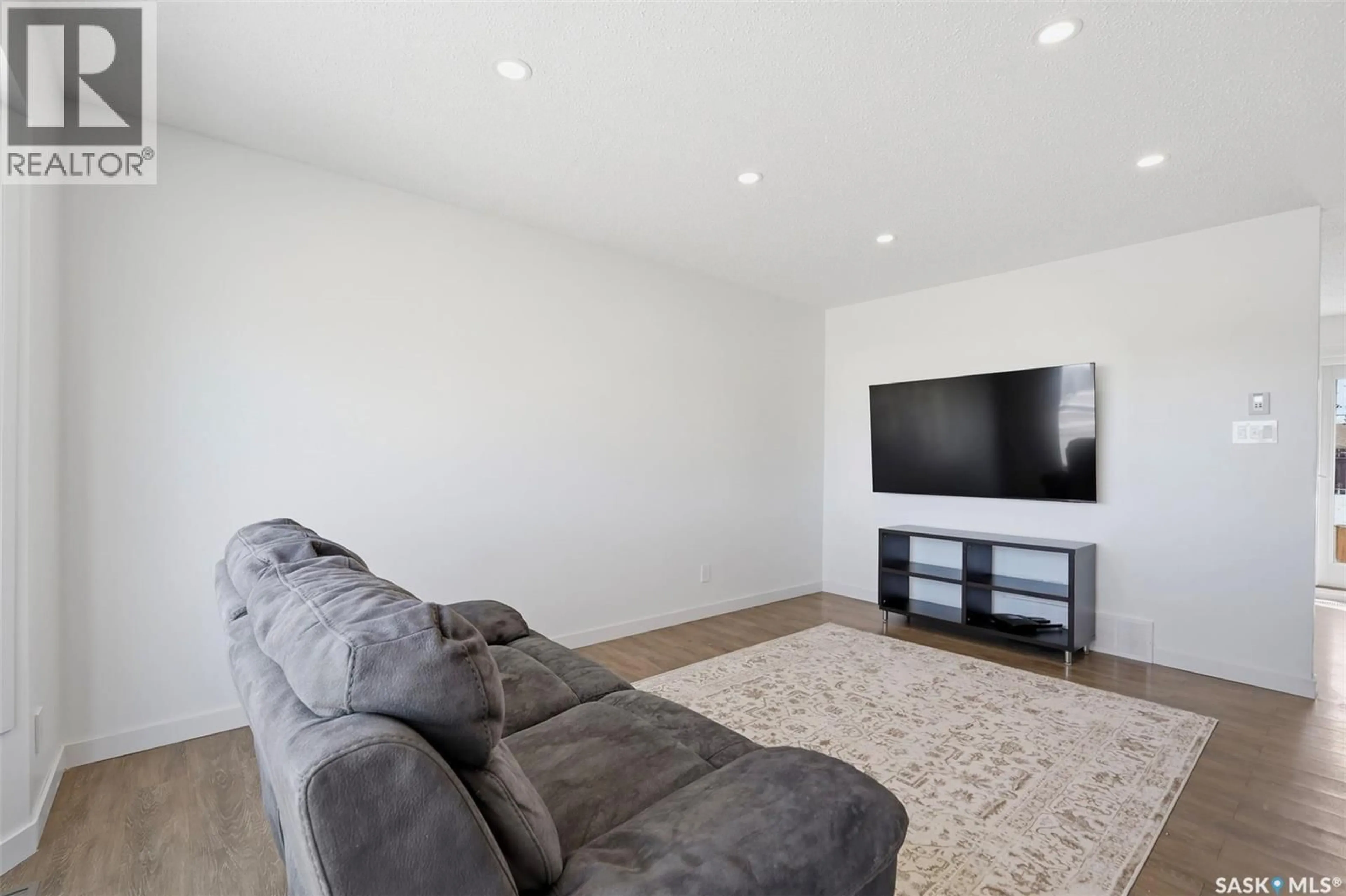 Home theater for 139 HUNT ROAD, Saskatoon Saskatchewan S7L6E6