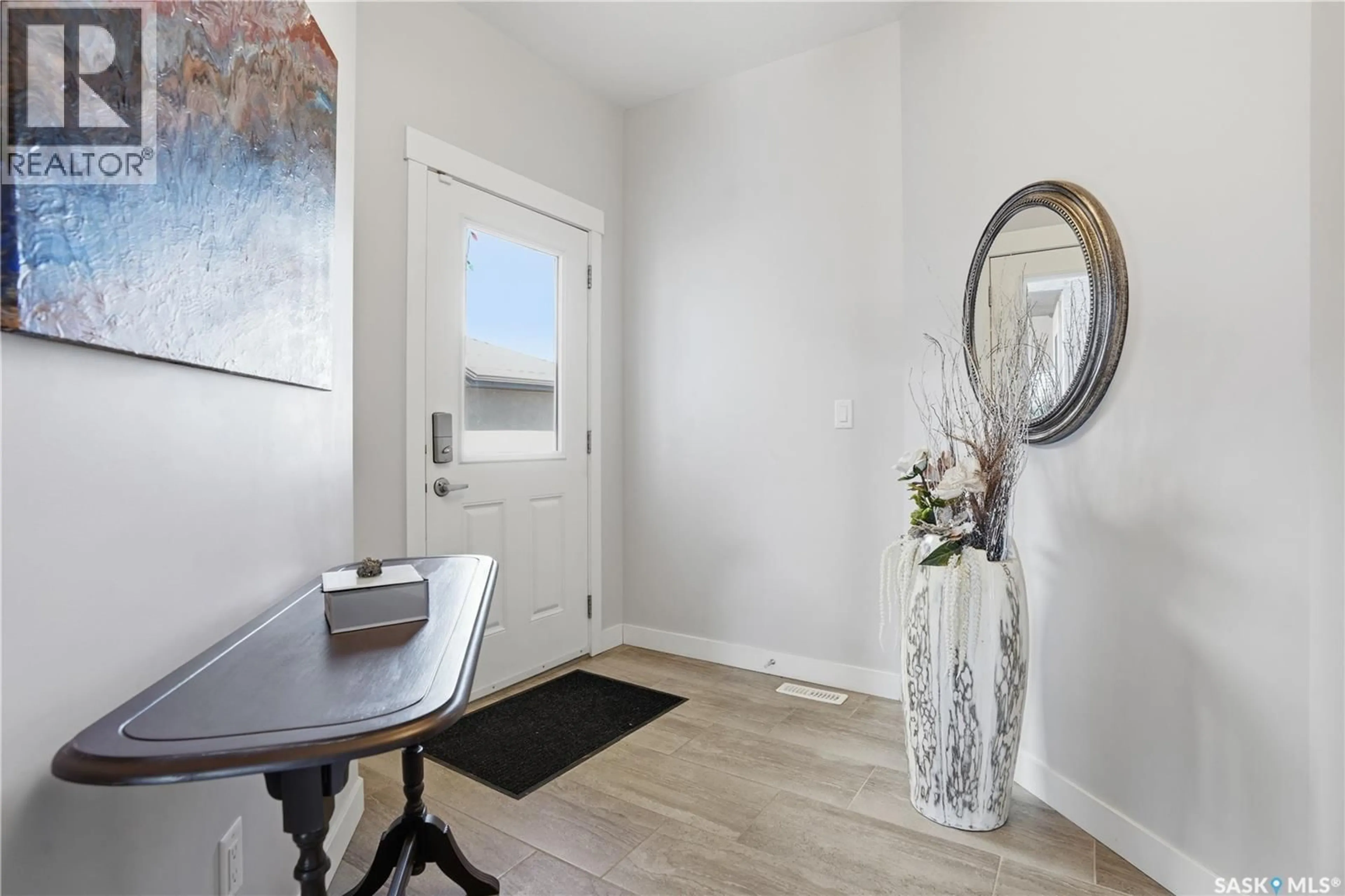 Indoor entryway for 3516 GREEN LILY ROAD, Regina Saskatchewan S4V3M8