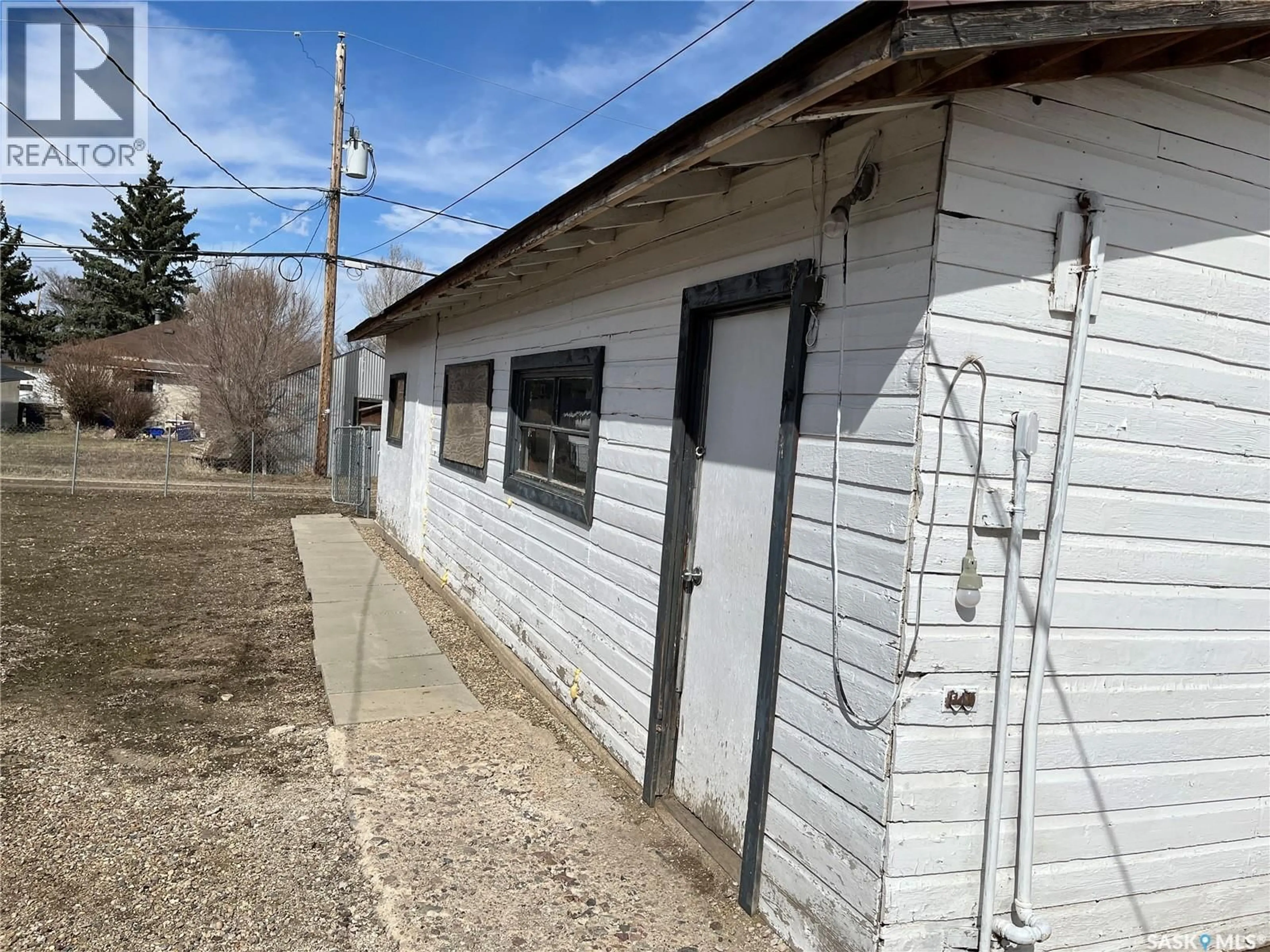 Shed for 219 1ST AVENUE, Gravelbourg Saskatchewan S0H1X0