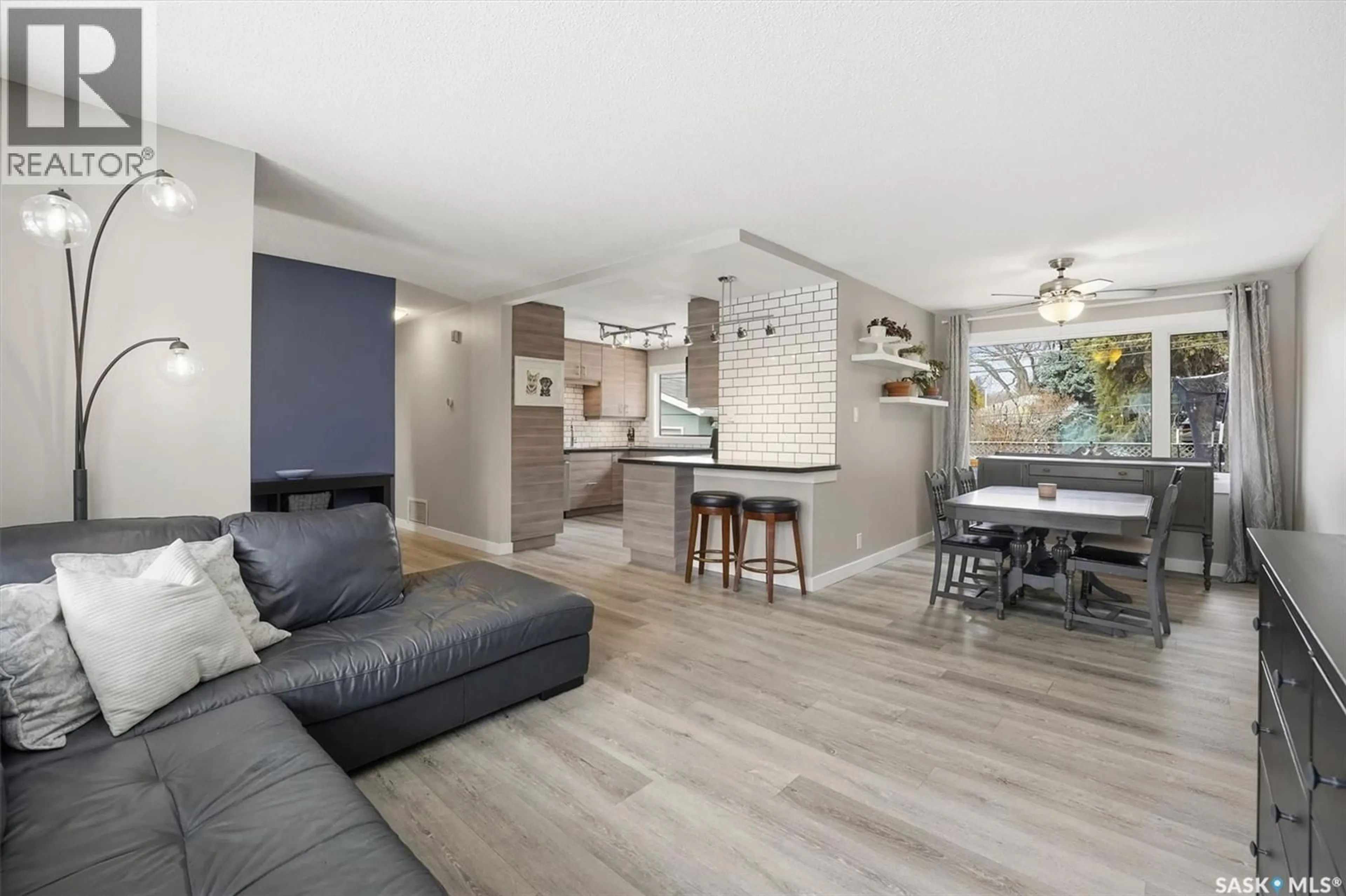 Open concept kitchen, unknown for 16 PINDER CRESCENT, Saskatoon Saskatchewan S7J2K8