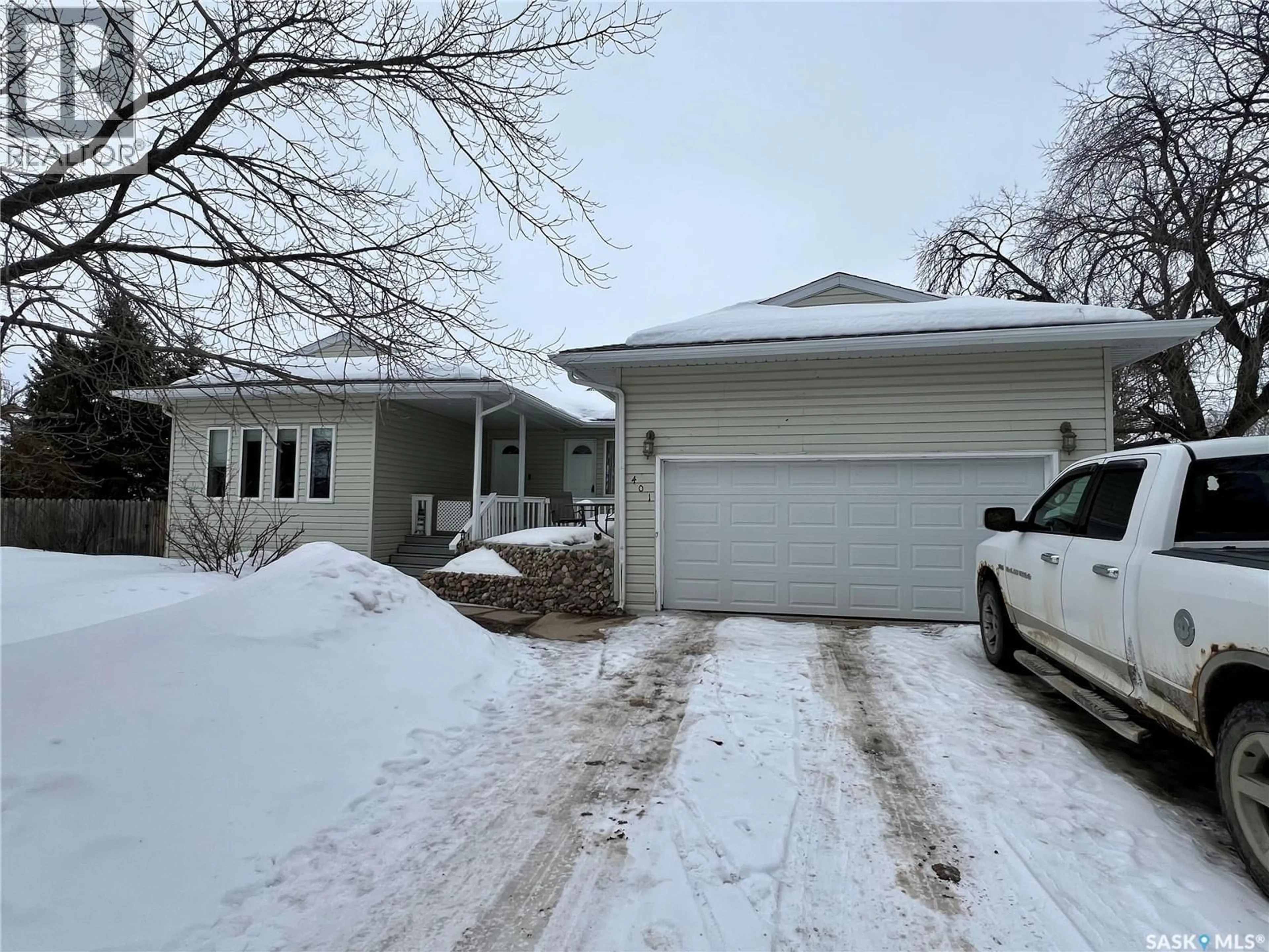 Unknown for 401 2ND STREET, Goodsoil Saskatchewan S0M1A0