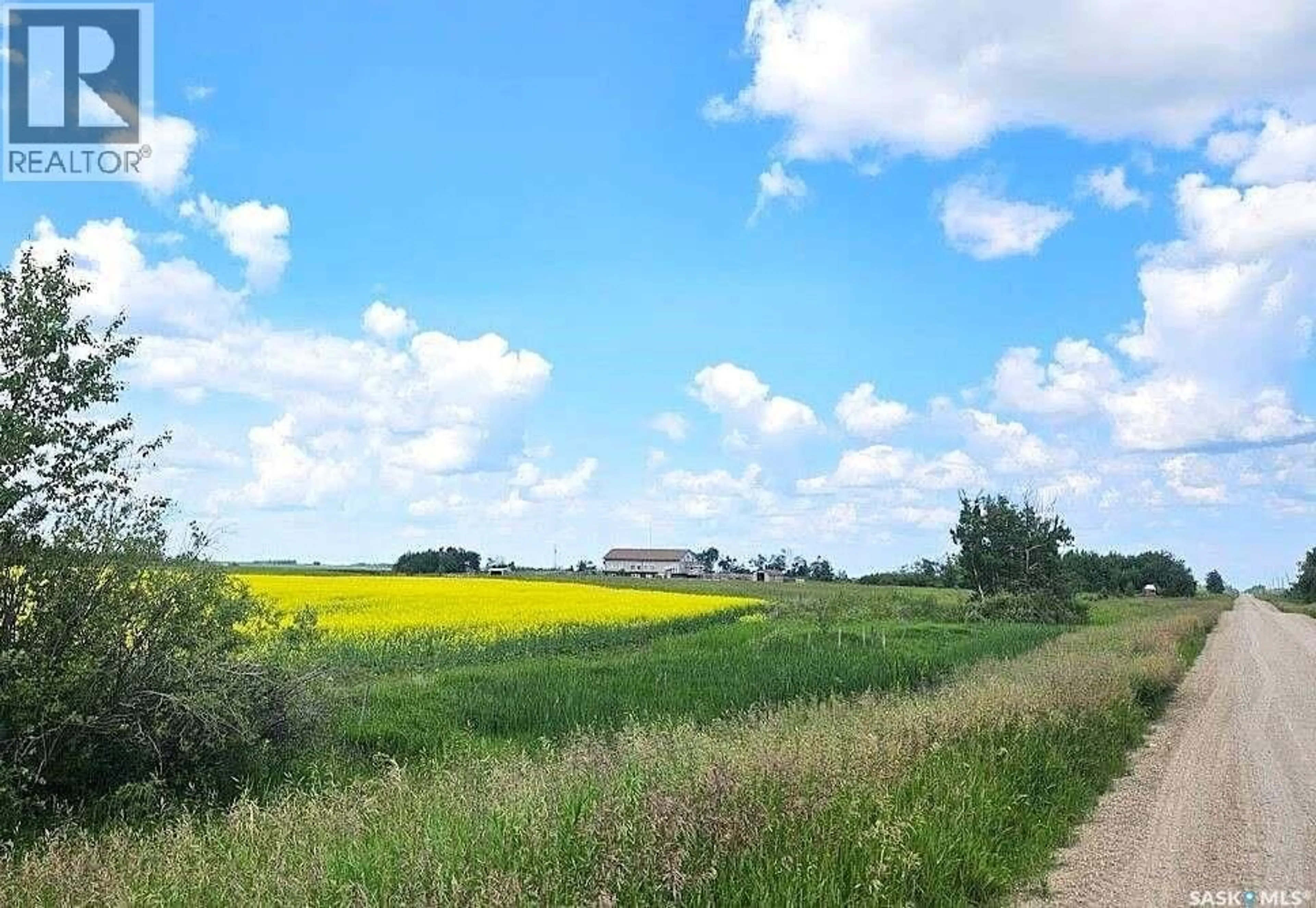 Blurry image for RM 244 - 25 SE29 W2, Orkney Rm No. 244 Saskatchewan S3N2W4