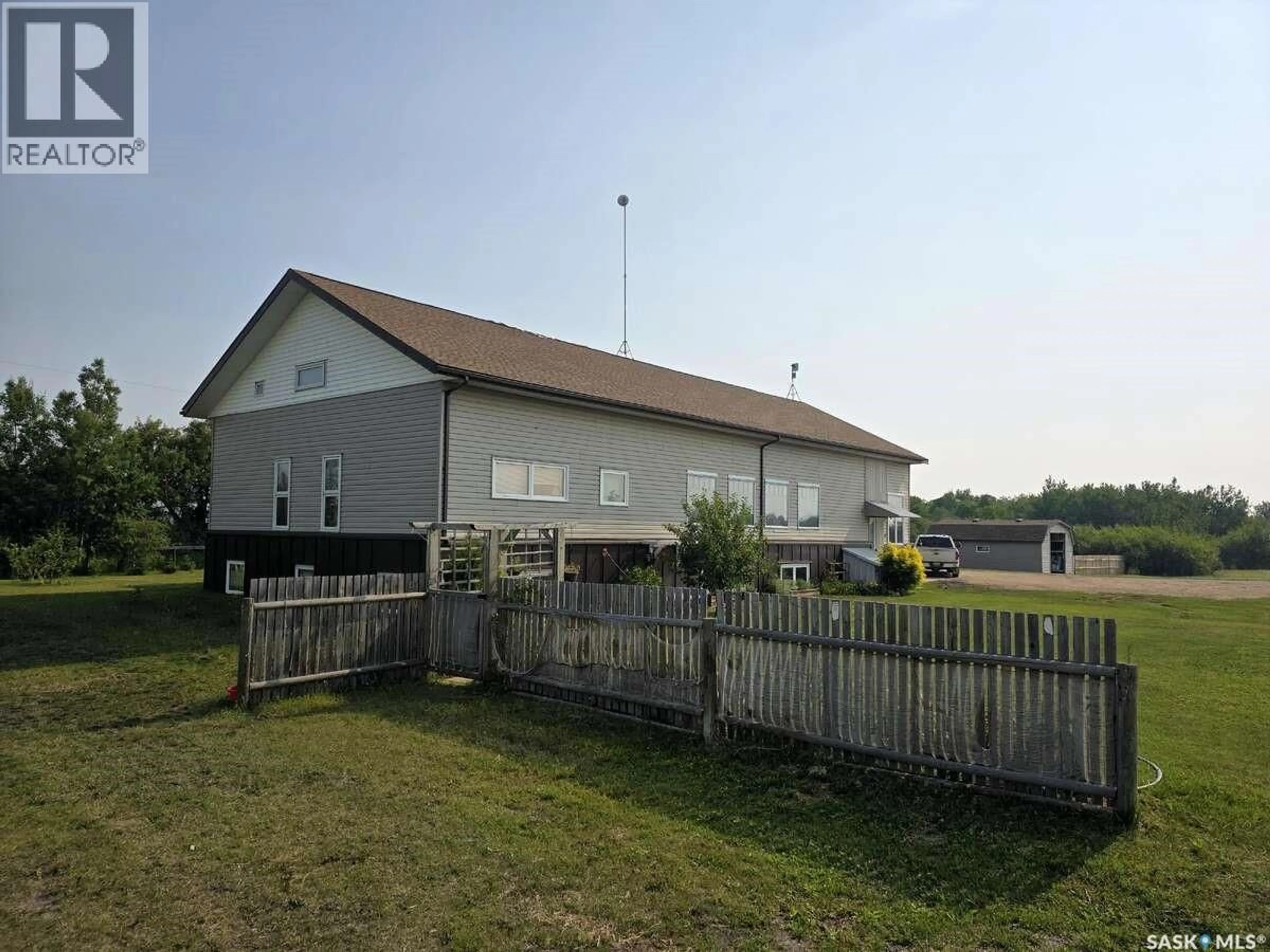 Shed for RM 244 - 25 SE29 W2, Orkney Rm No. 244 Saskatchewan S3N2W4