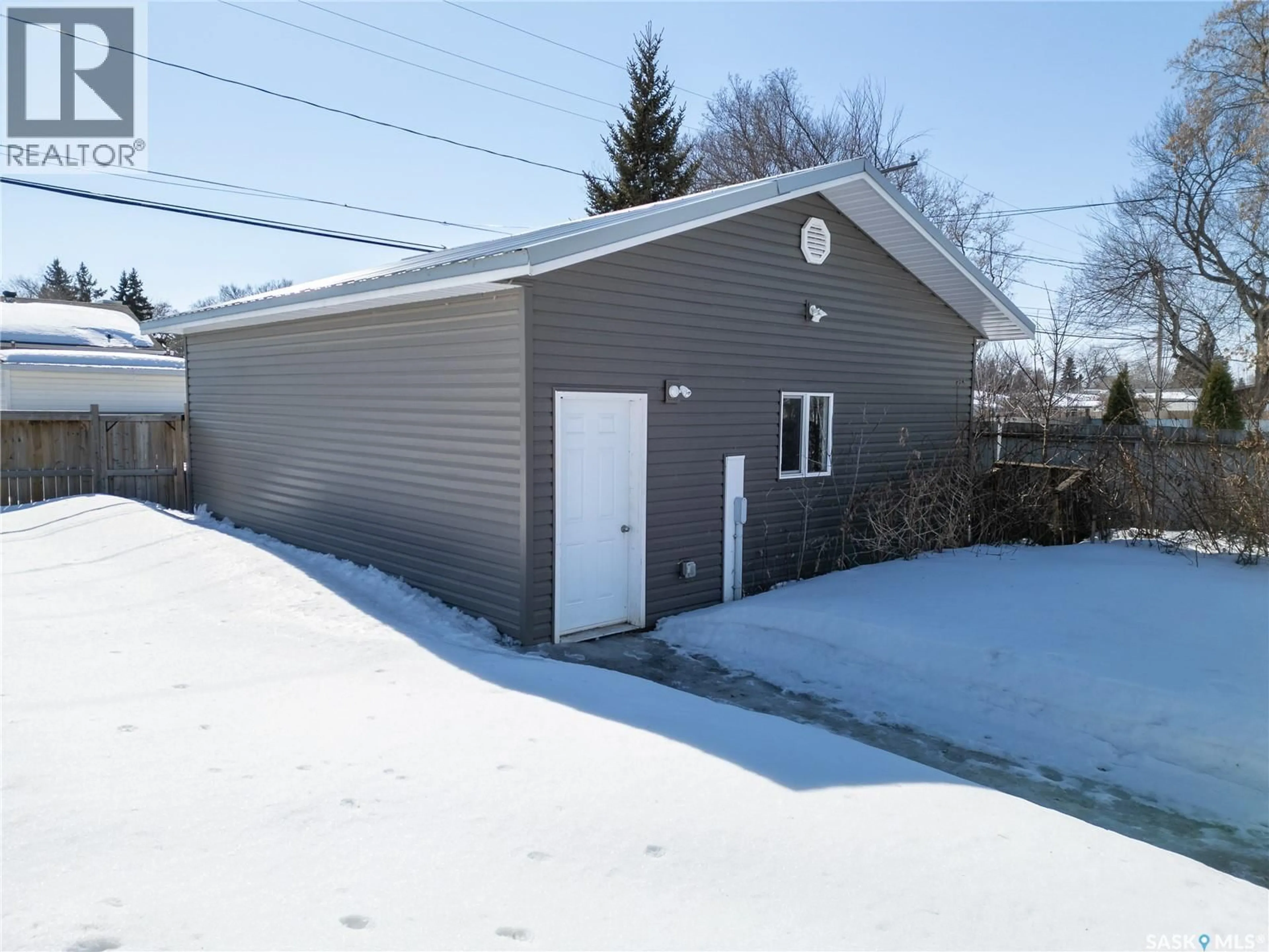 Shed for 1371 RIVER STREET, Prince Albert Saskatchewan S6V0B8