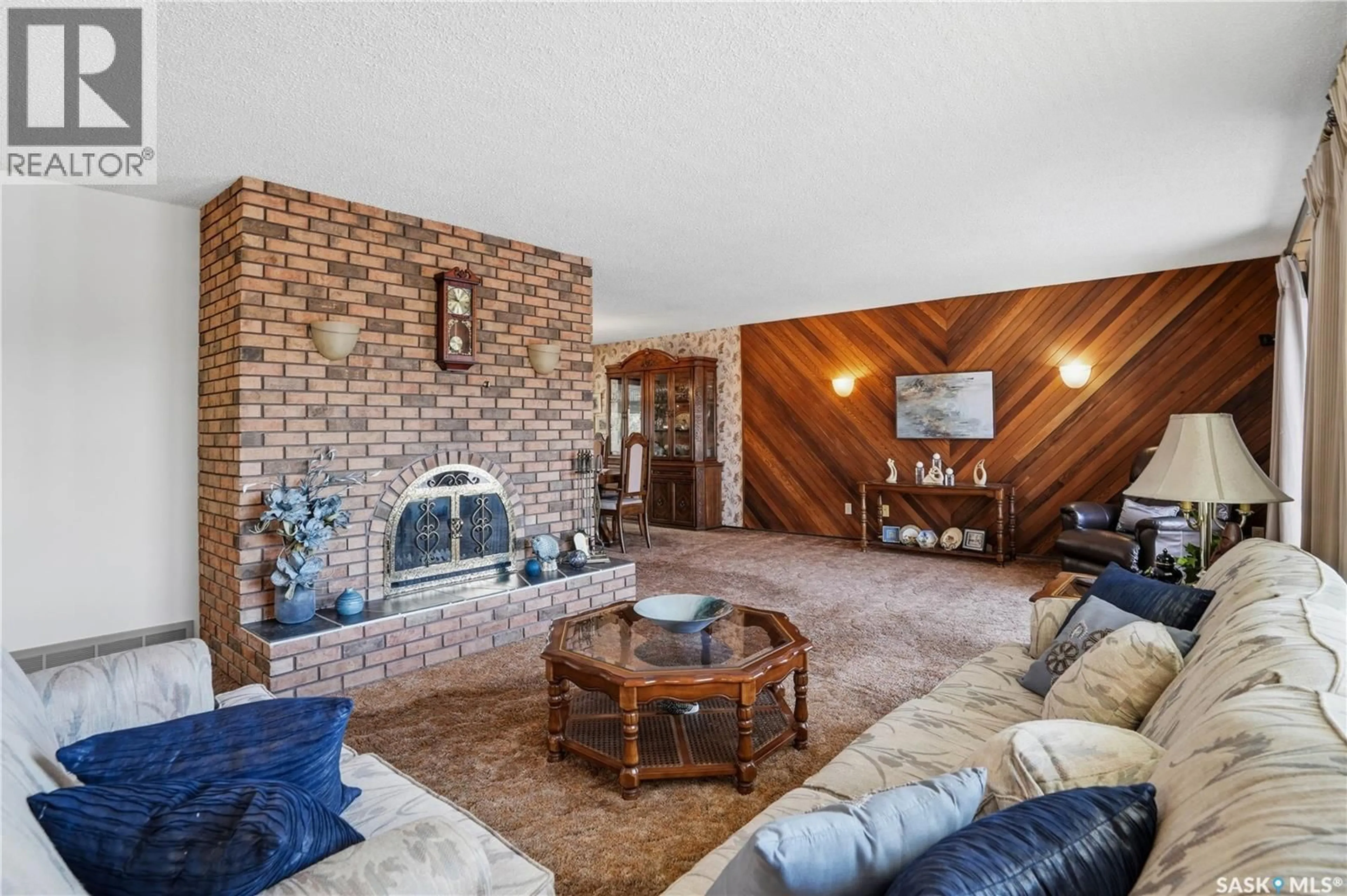 Living room with furniture, unknown for 4911 ALBERT STREET, Regina Saskatchewan S4S6Z1