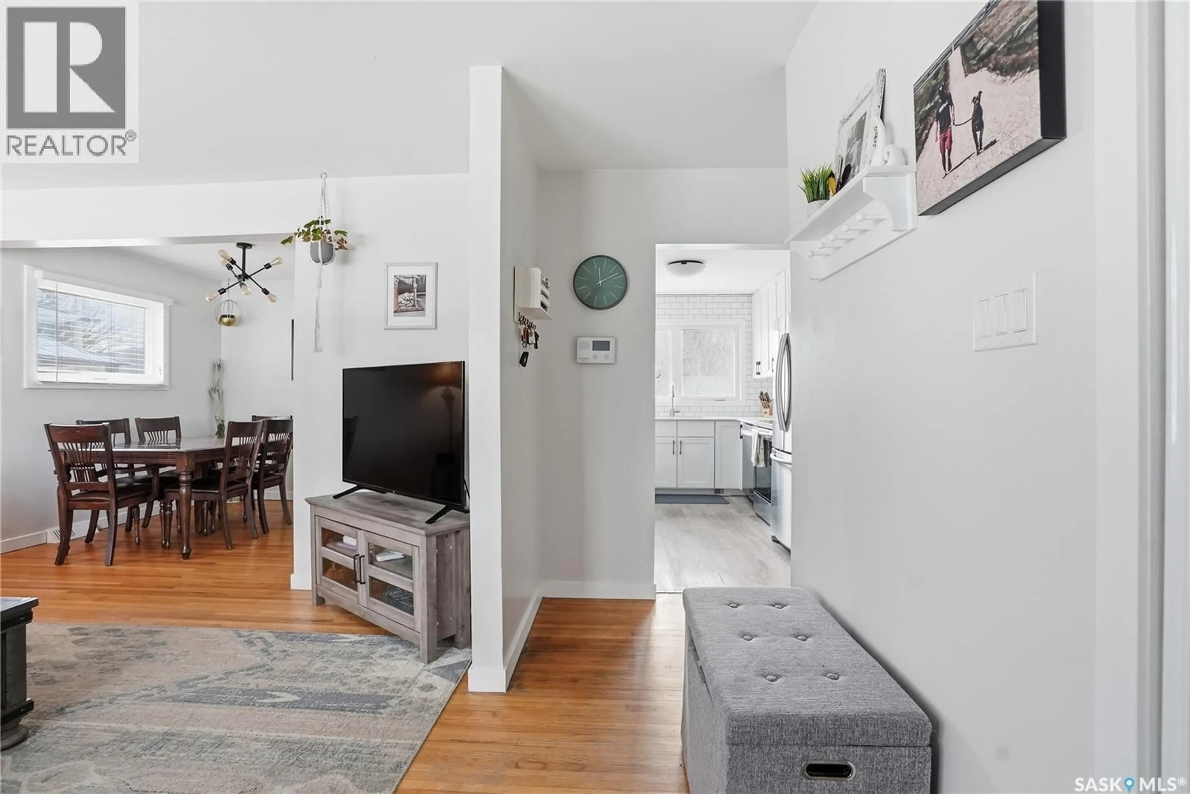 Living room with furniture, unknown for 15 STEWART AVENUE, Saskatoon Saskatchewan S7L3S5