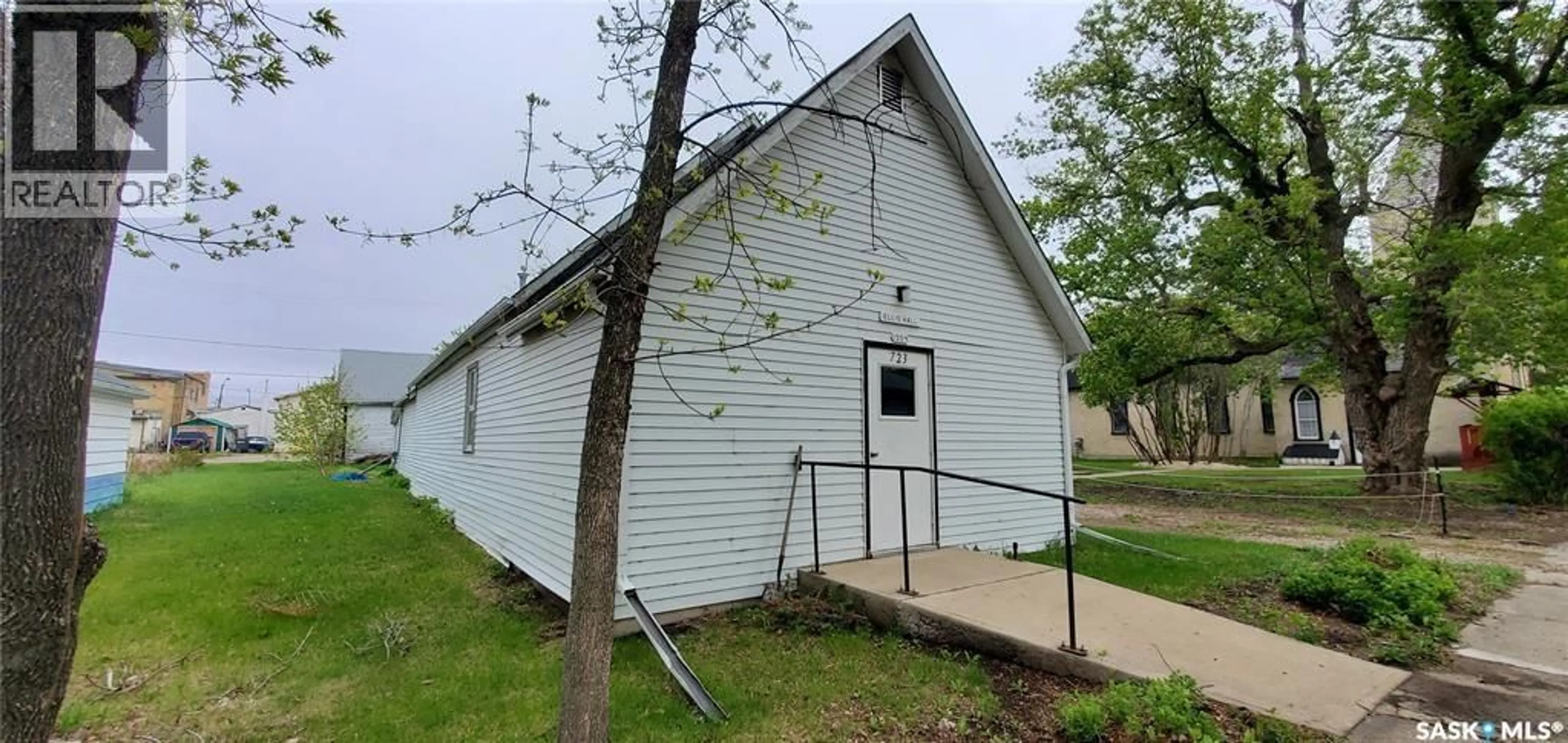 Shed for 723 ANDERSON STREET, Grenfell Saskatchewan S0G2B0