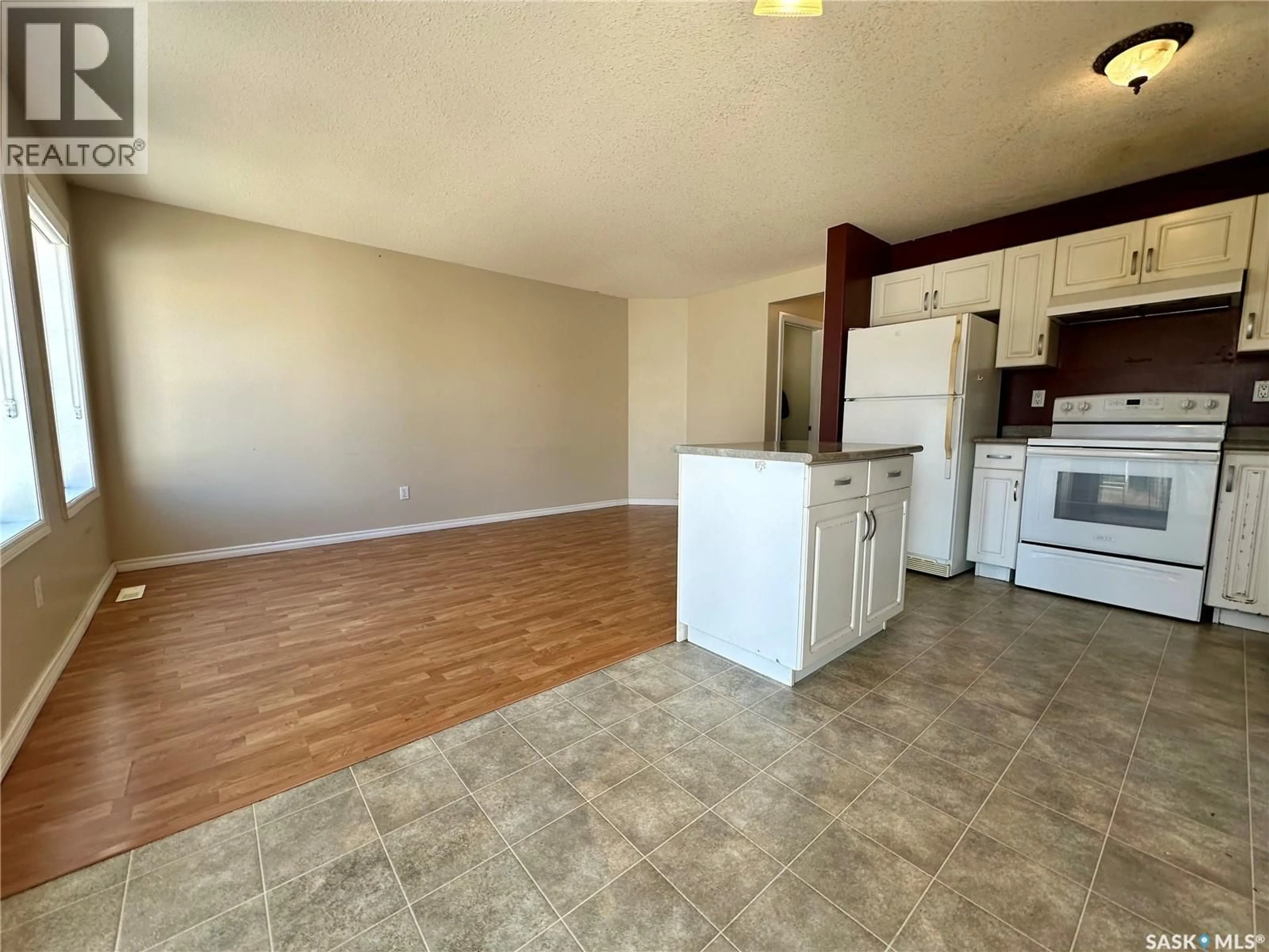 A pic of a room for 103 - 38 BANYAN CRESCENT, Saskatoon Saskatchewan S7V1G3