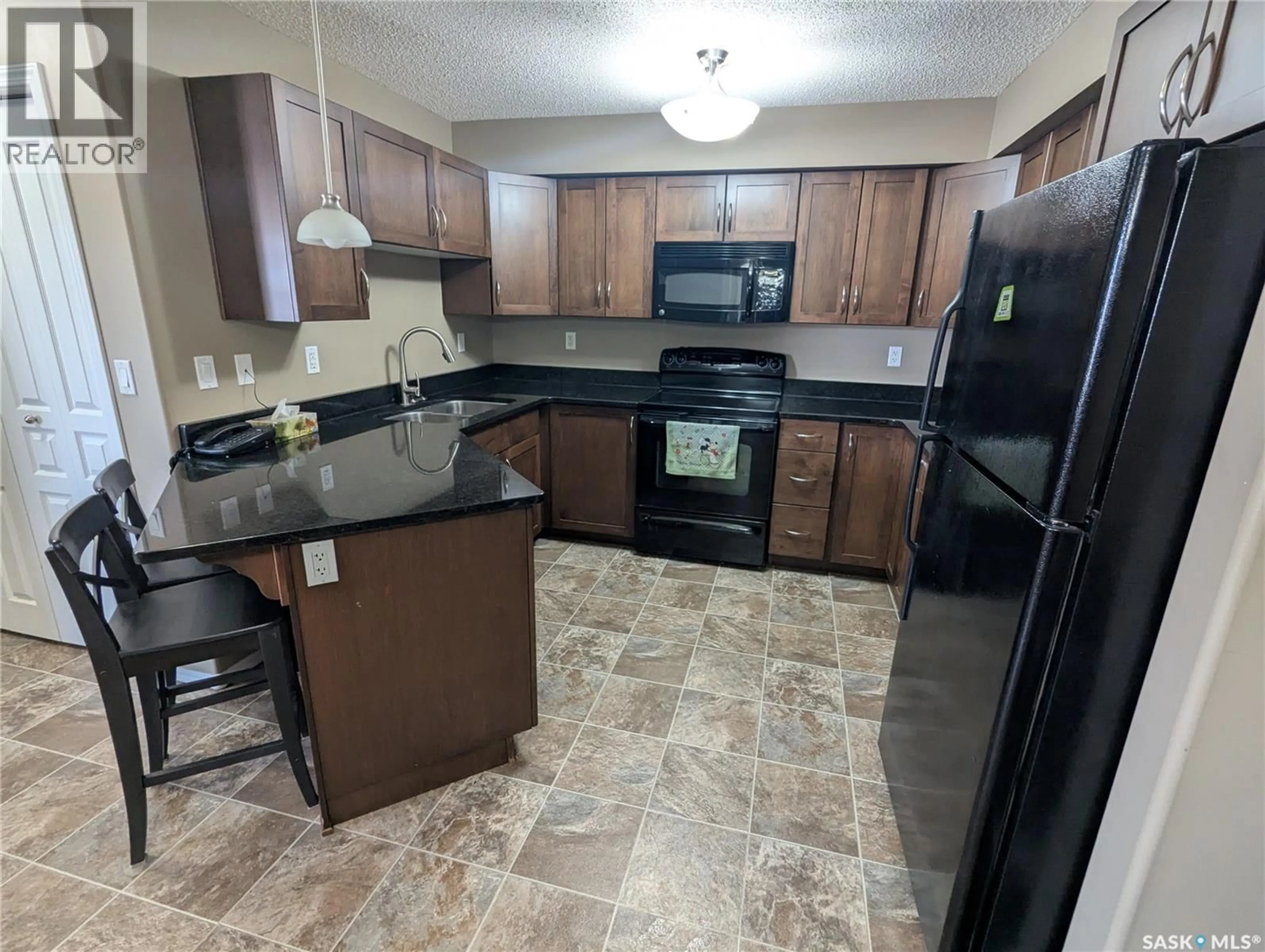 Unknown for 323 150 PAWLYCHENKO LANE, Saskatoon Saskatchewan S7V0B4