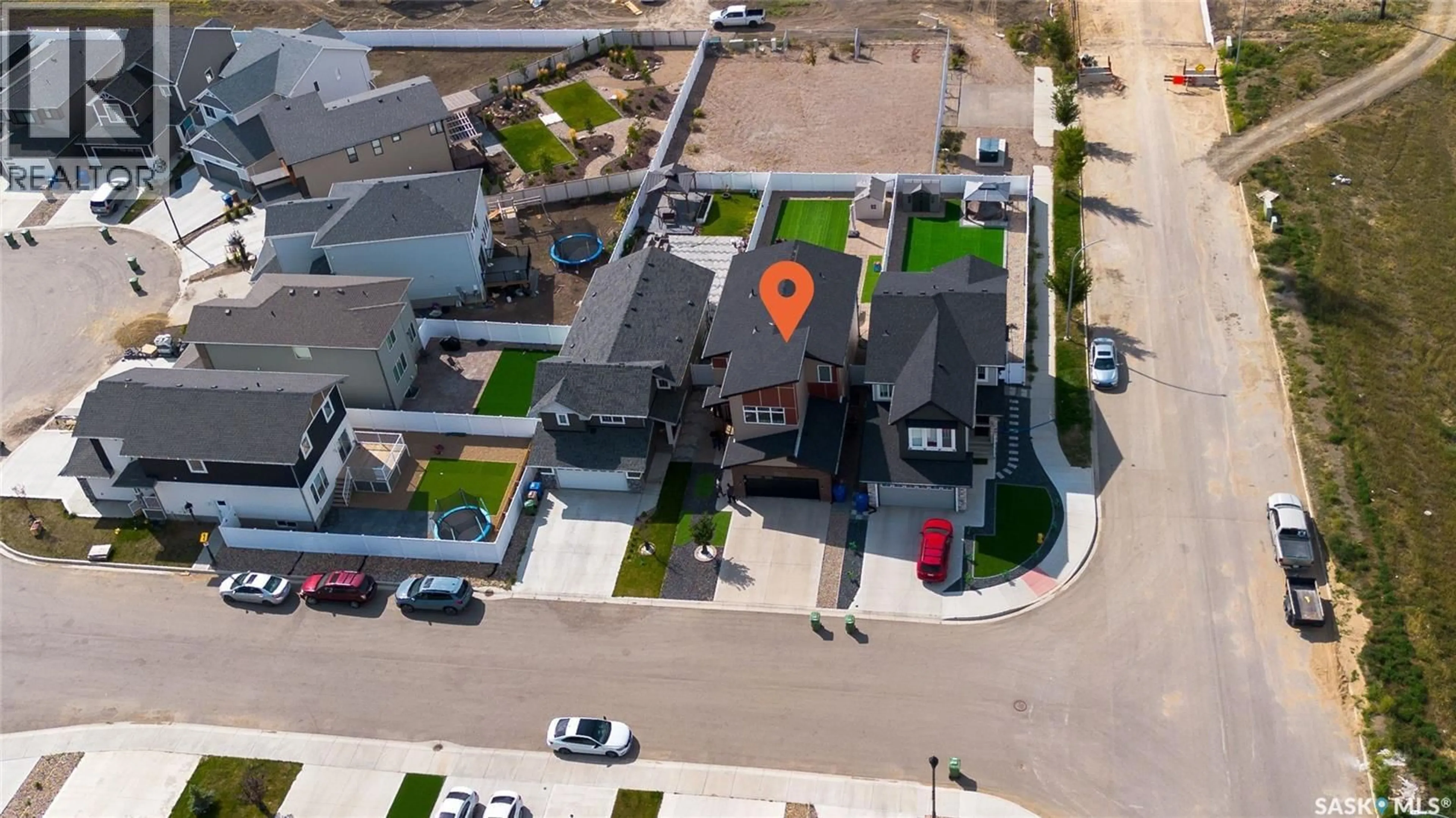 A pic from outside/outdoor area/front of a property/back of a property/a pic from drone, street for 2904 TROMBLEY STREET, Regina Saskatchewan S4V3Y5