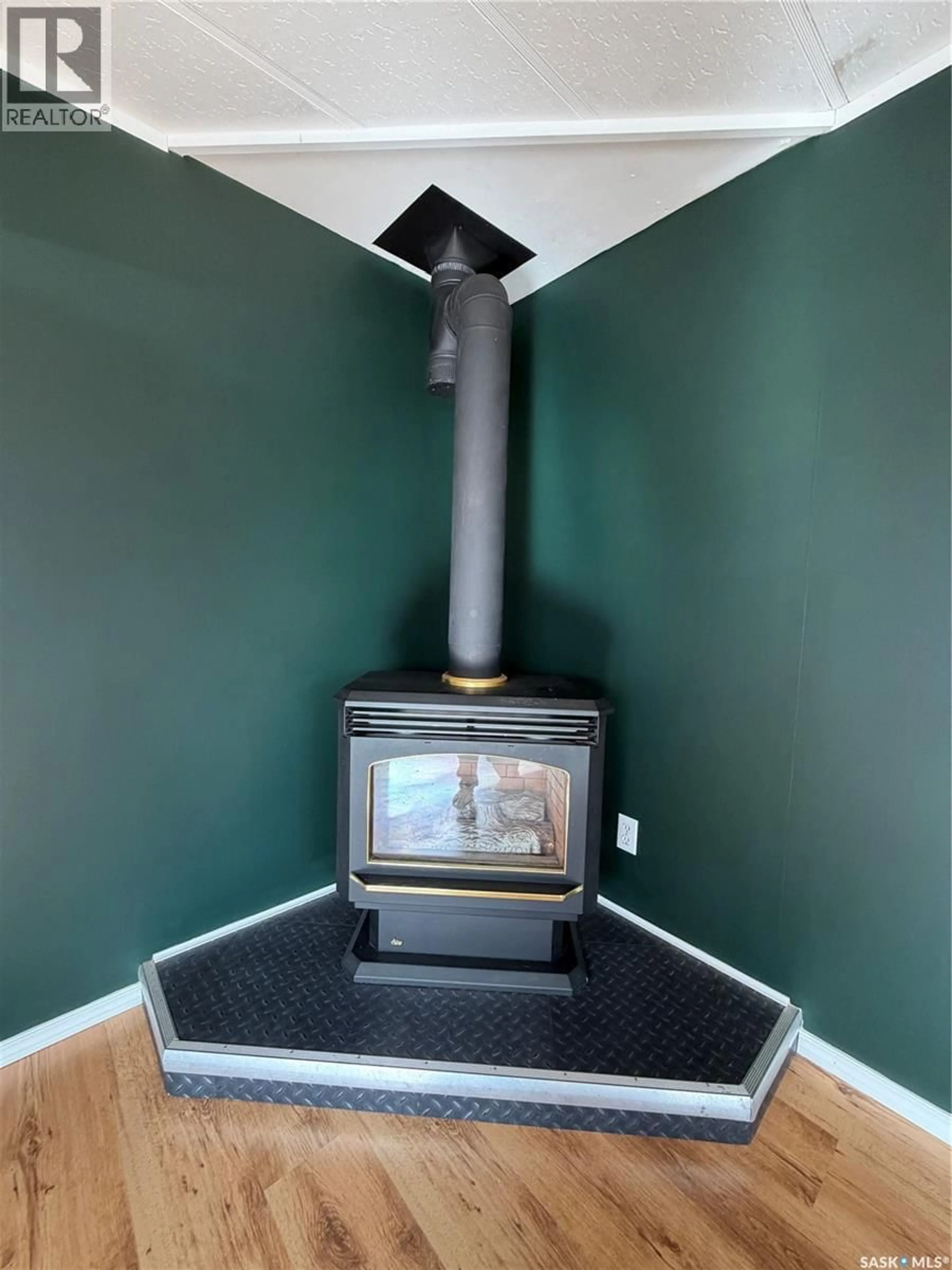 A pic of a room for 212 CHARLES STREET, Stewart Valley Saskatchewan S0N2P0