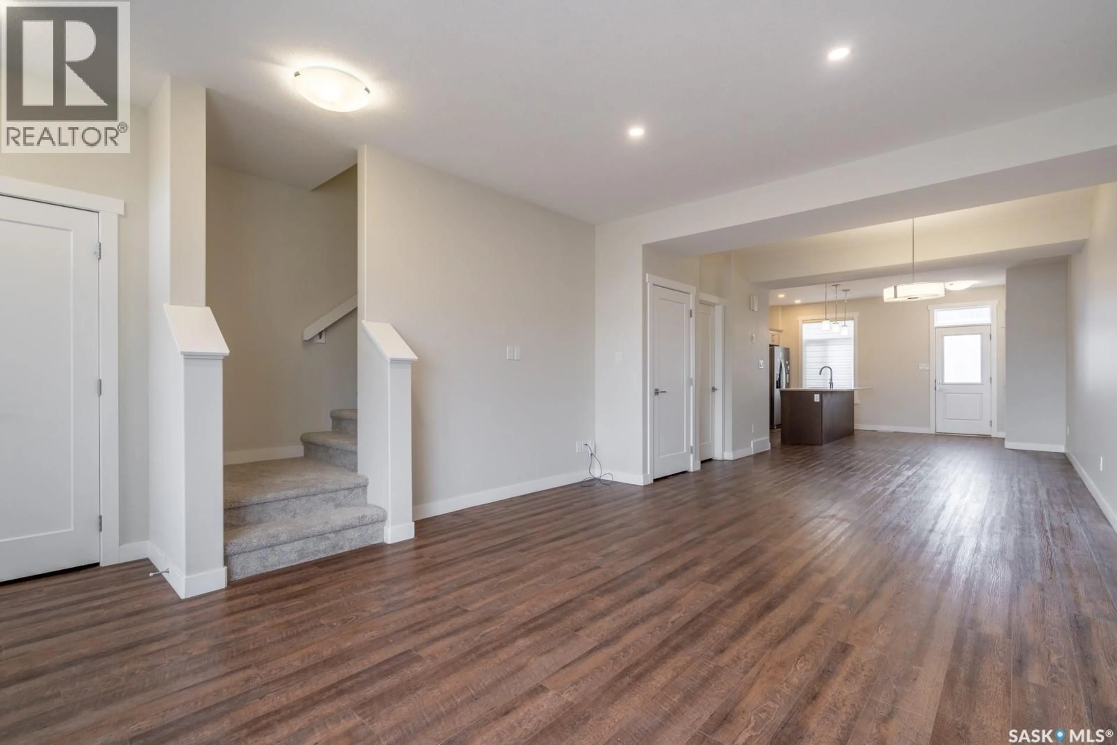 Unknown for 4624 BUCKINGHAM DRIVE, Regina Saskatchewan S4V3X8