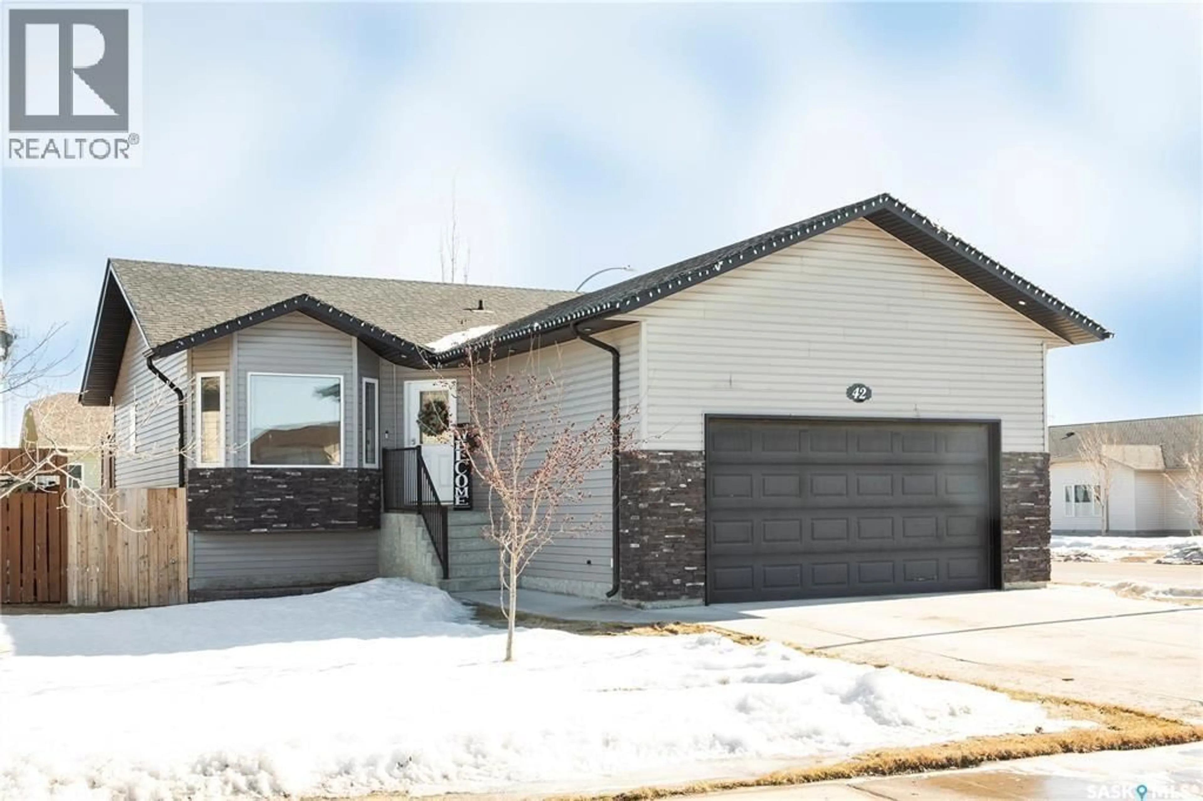 Home with brick exterior material, street for 42 JOHN HICKS PLACE, Prince Albert Saskatchewan S6V8E5