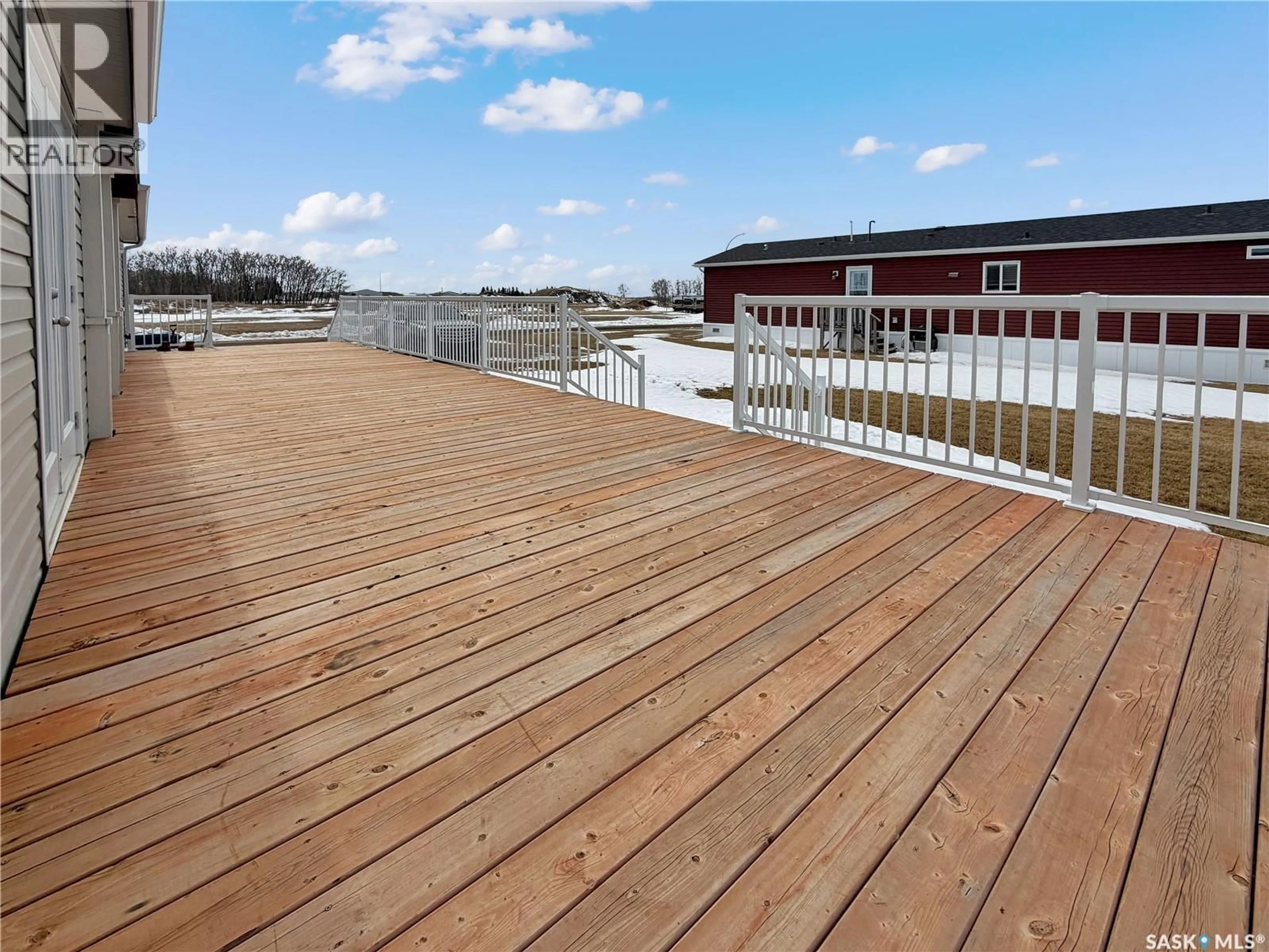 Patio, water/lake/river/ocean view for 1230 AUTUMN COURT, Rocanville Saskatchewan S0A3L0