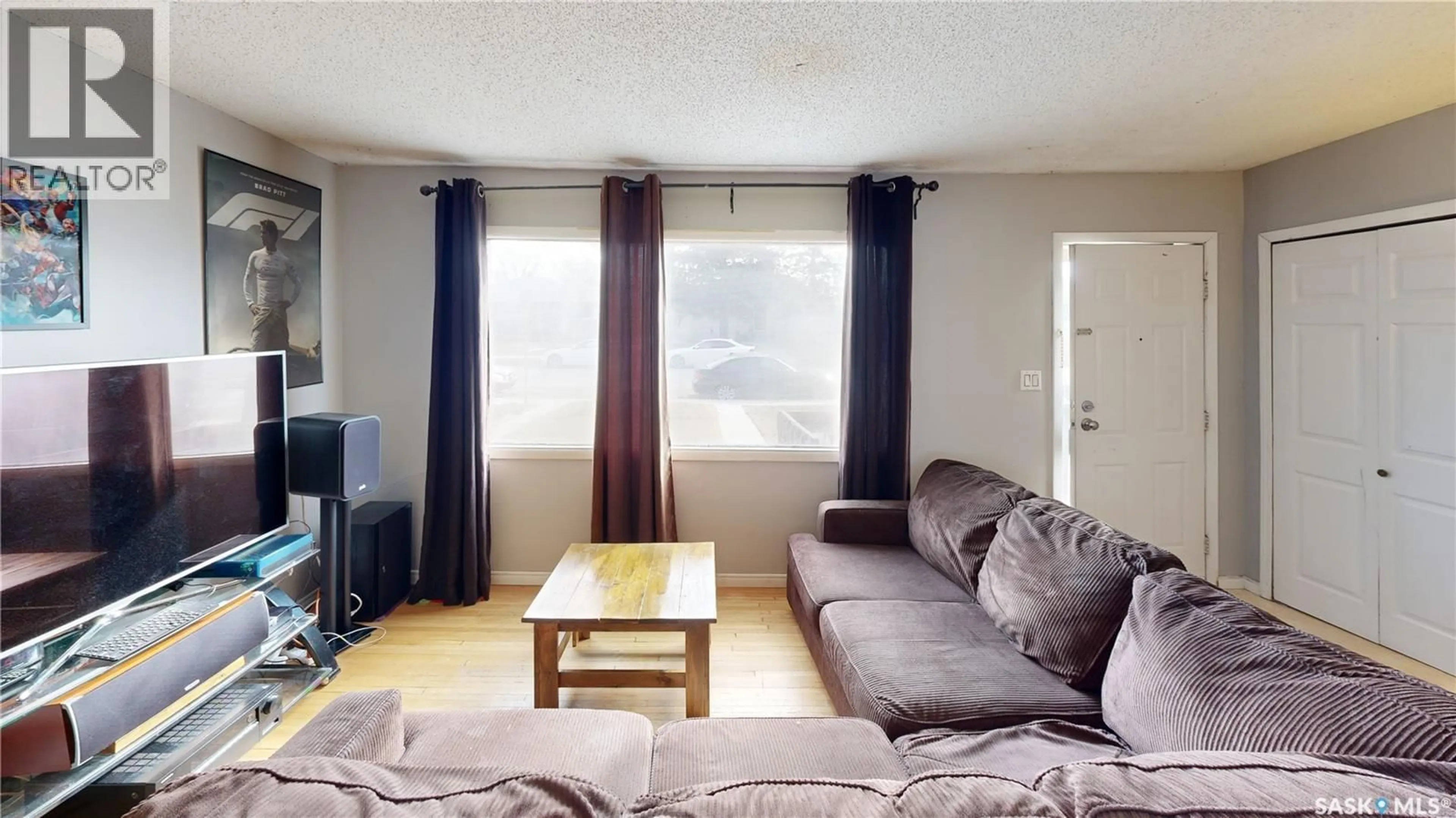 Living room with furniture, unknown for 918 CAMPBELL STREET, Regina Saskatchewan S4T5P3