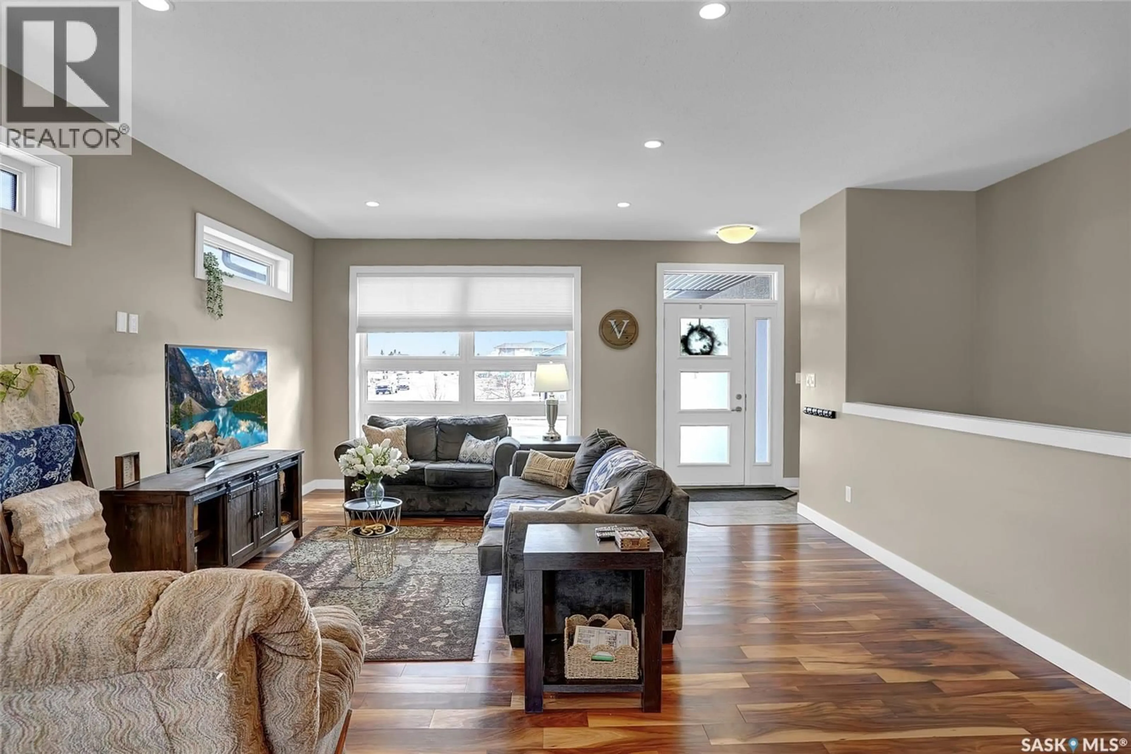 Living room with furniture, unknown for 127 HODGES CRESCENT, Moose Jaw Saskatchewan S6J0B1