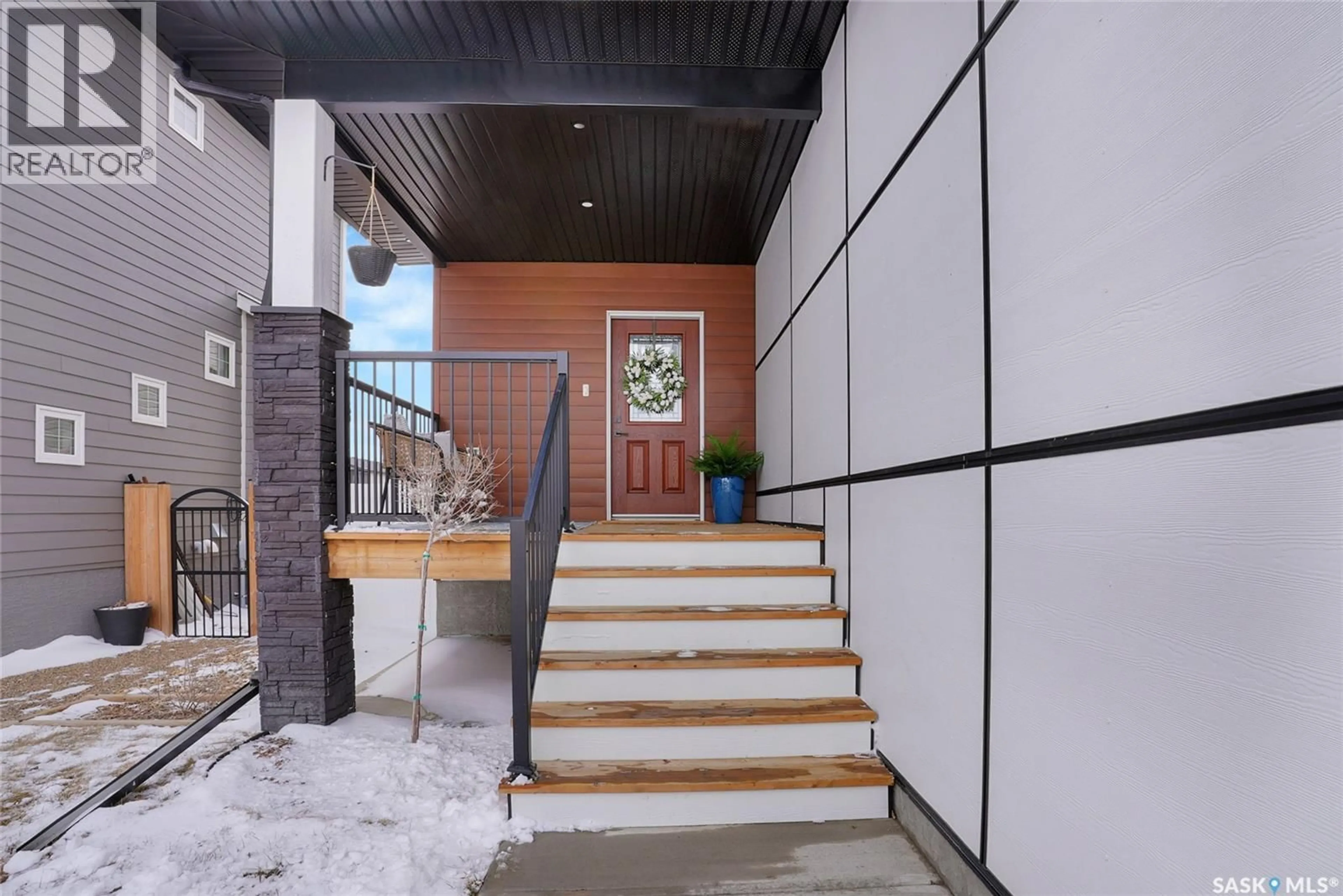 Unknown for 82 CLUNIE COURT, Moose Jaw Saskatchewan S6J0E3