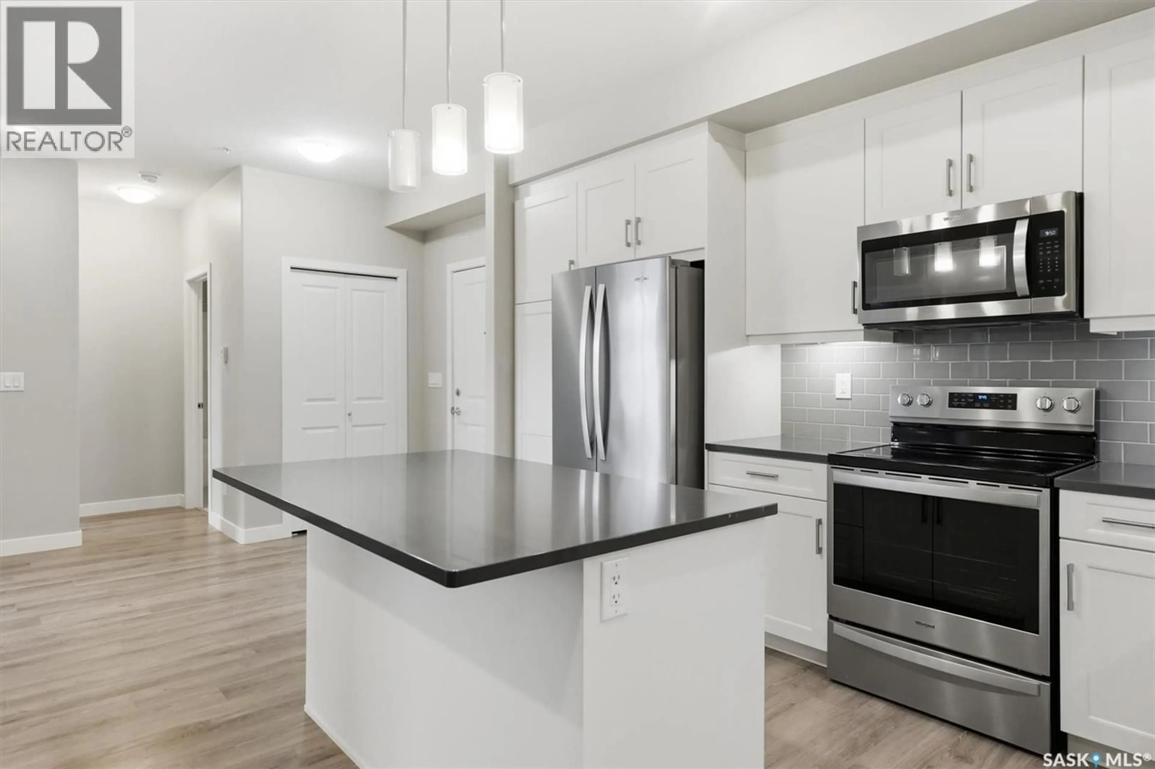 Open concept kitchen, unknown for 108 - 322 SAGUENAY DRIVE, Saskatoon Saskatchewan S7K4E6
