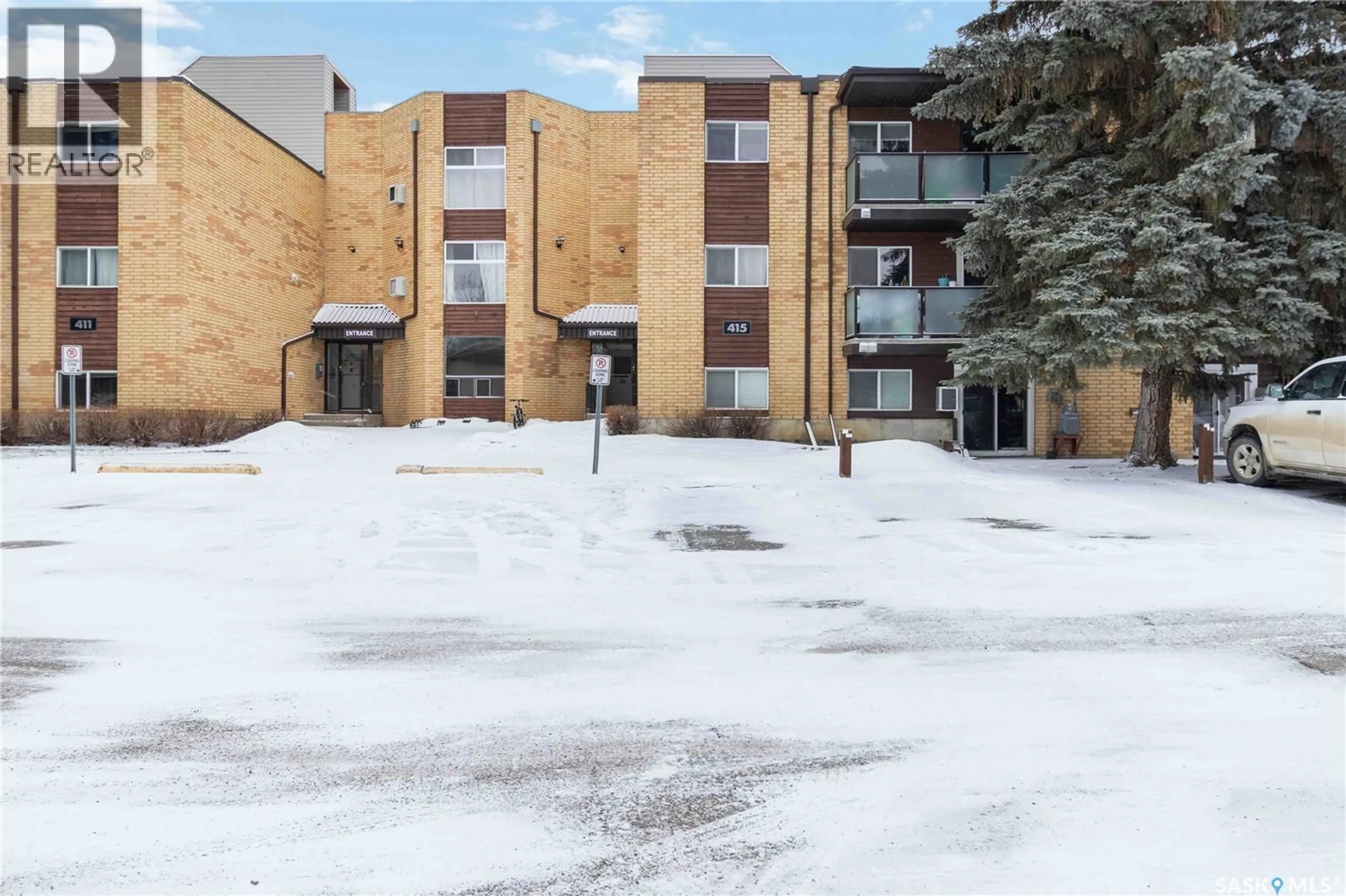 Patio, unknown for 415 - 305 TAIT COURT, Saskatoon Saskatchewan S7H5L3