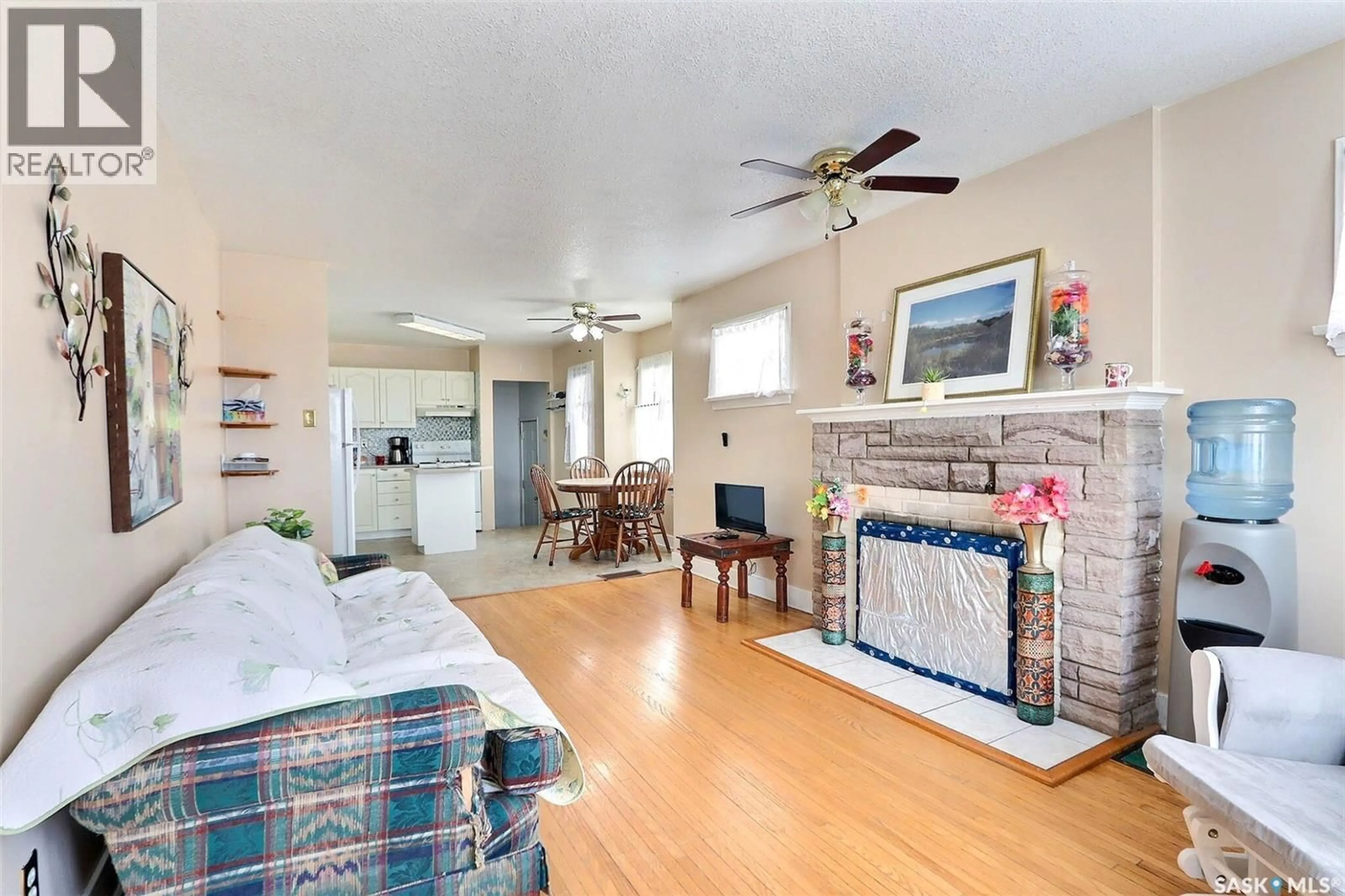 Living room with furniture, unknown for 385 19TH STREET, Prince Albert Saskatchewan S6V4C8