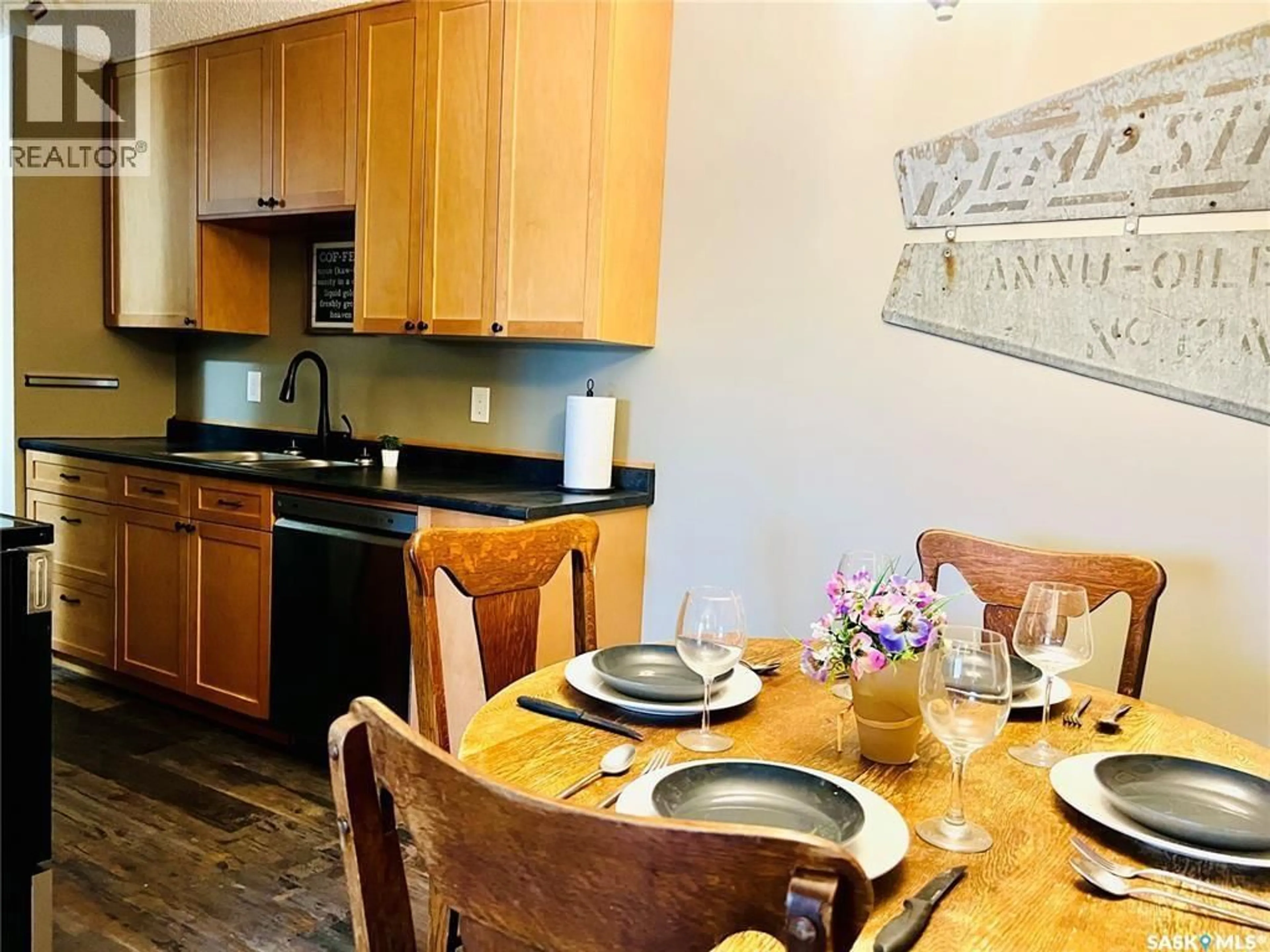 Standard kitchen, unknown for 308 - 1140 9TH AVENUE, Swift Current Saskatchewan S9H2S9