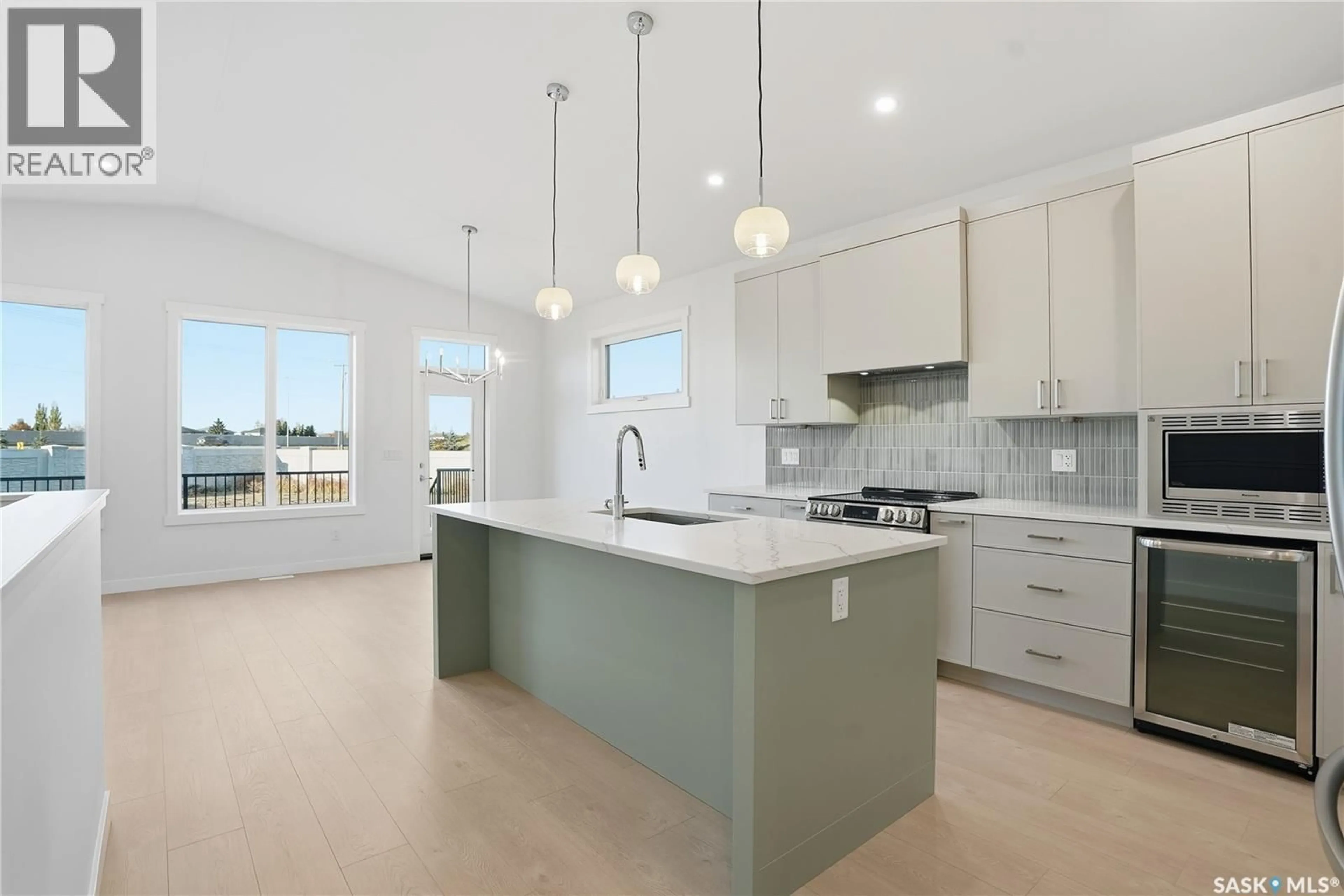 Open concept kitchen, unknown for 151 NAZARALI WAY, Saskatoon Saskatchewan S7V1P6