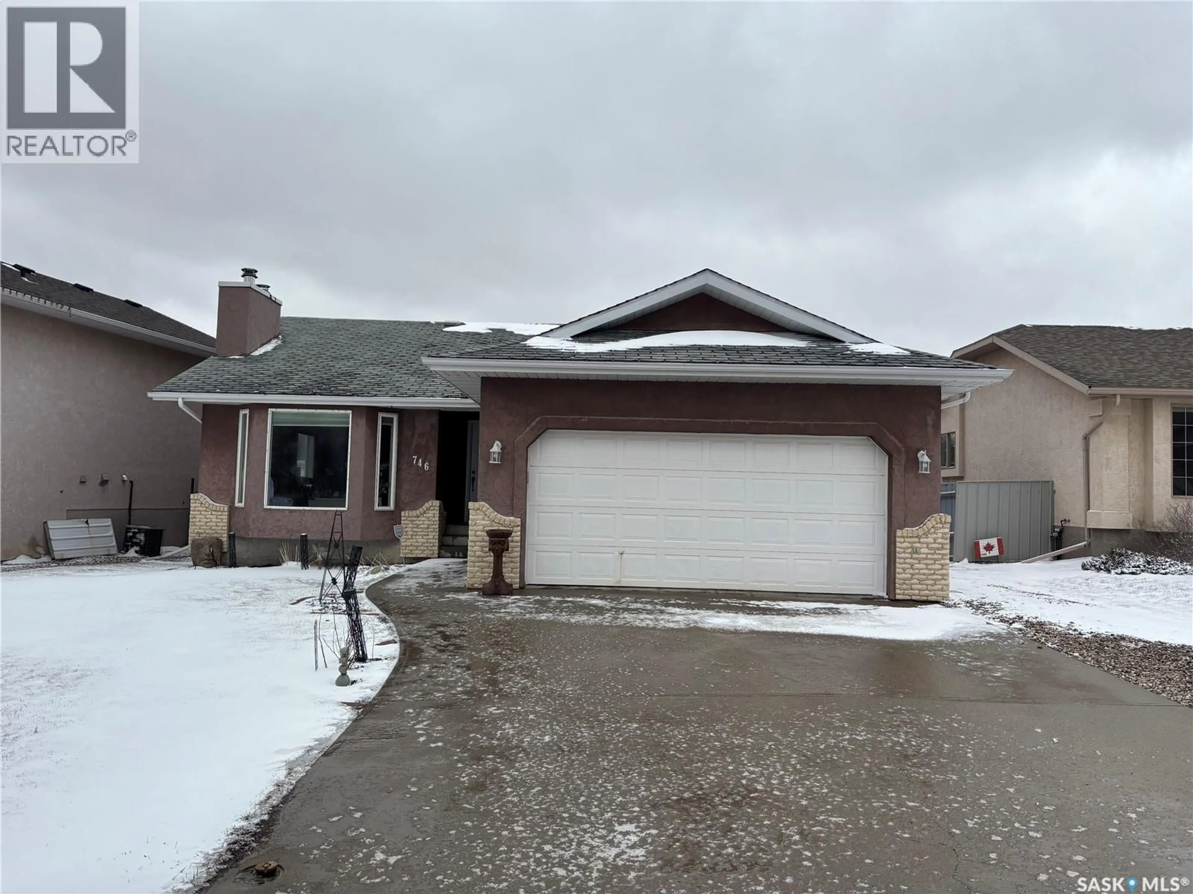 Unknown for 746 SUN VALLEY DRIVE, Estevan Saskatchewan S4A2R2