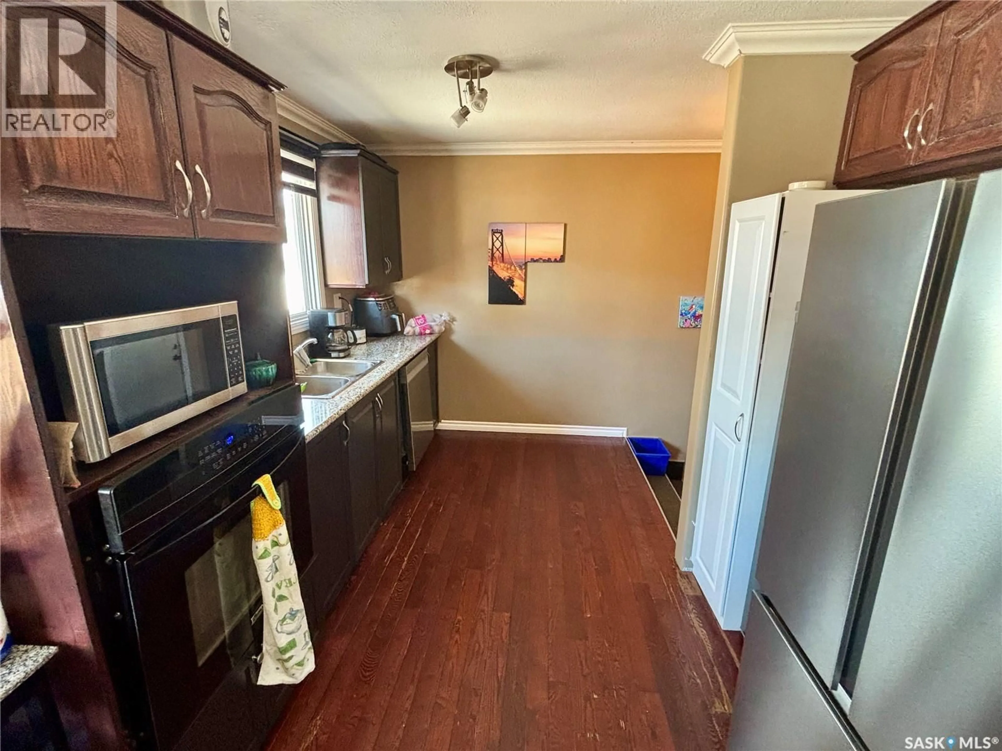 Unknown for 1 DAVIDSON CRESCENT, Saskatoon Saskatchewan S7L3Z9