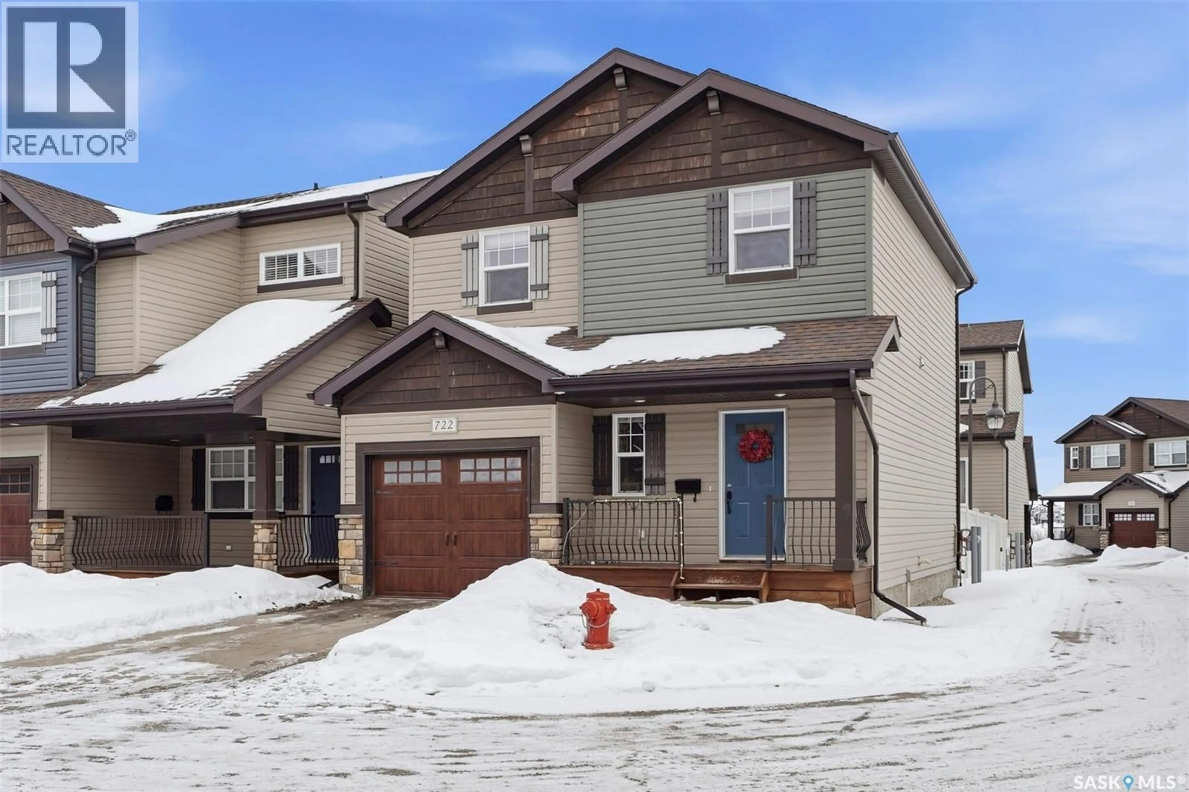 Home with vinyl exterior material, street for 722 150 LANGLOIS WAY, Saskatoon Saskatchewan S7T0L4