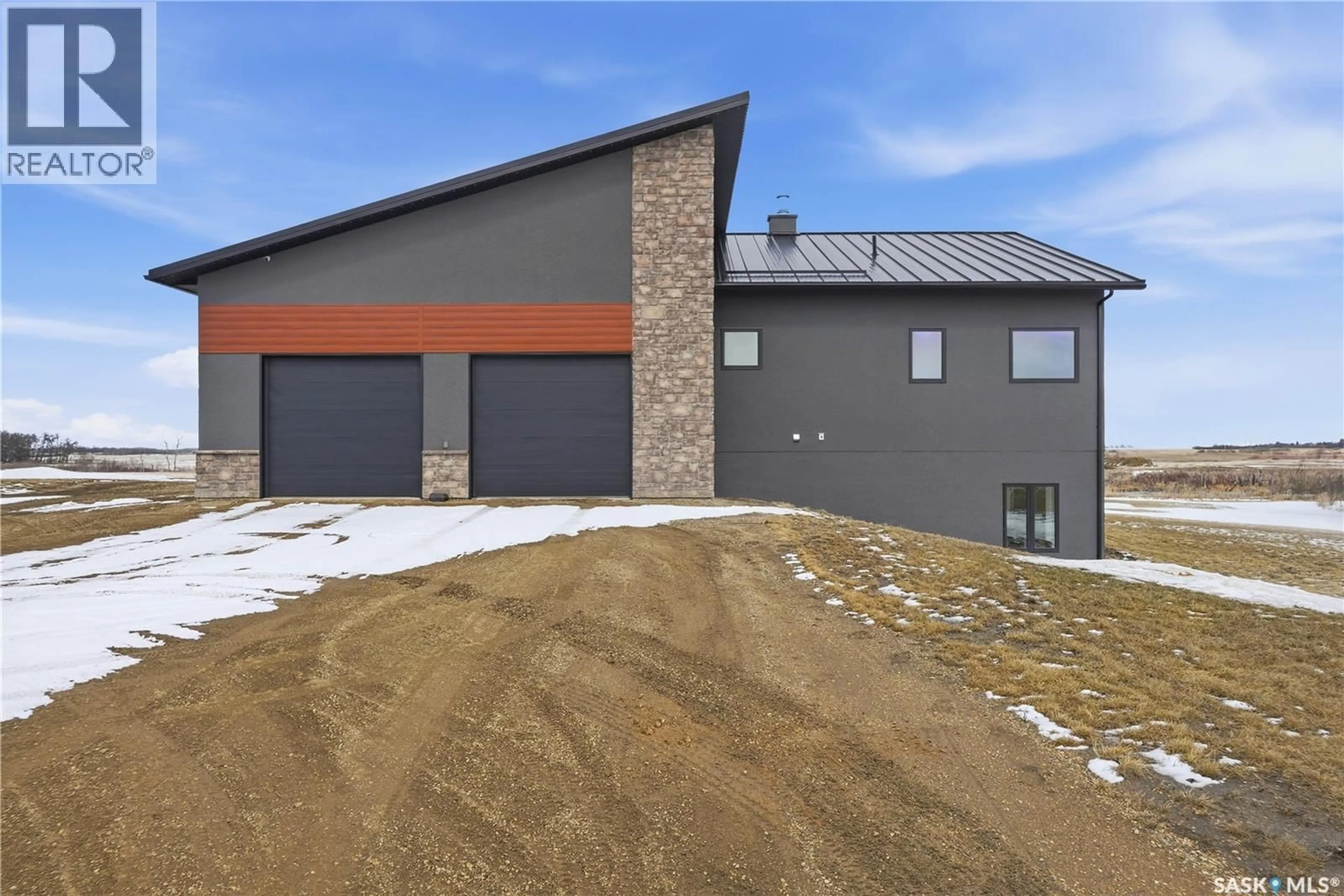 Indoor garage for BARBOUR ACREAGE, Edenwold Rm No.158 Saskatchewan S0G0E0
