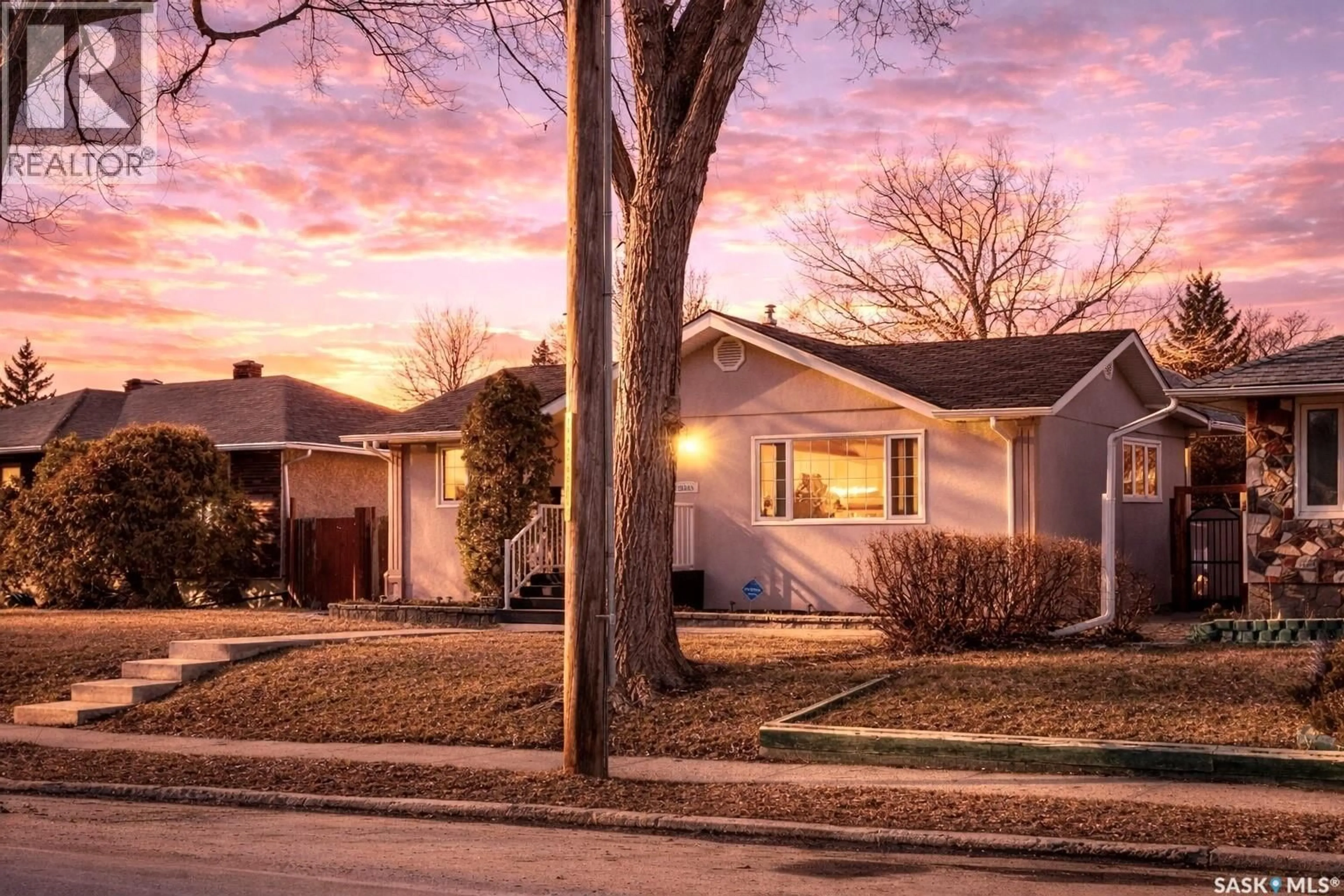 Unknown for 5308 2ND AVENUE, Regina Saskatchewan S4T0B8