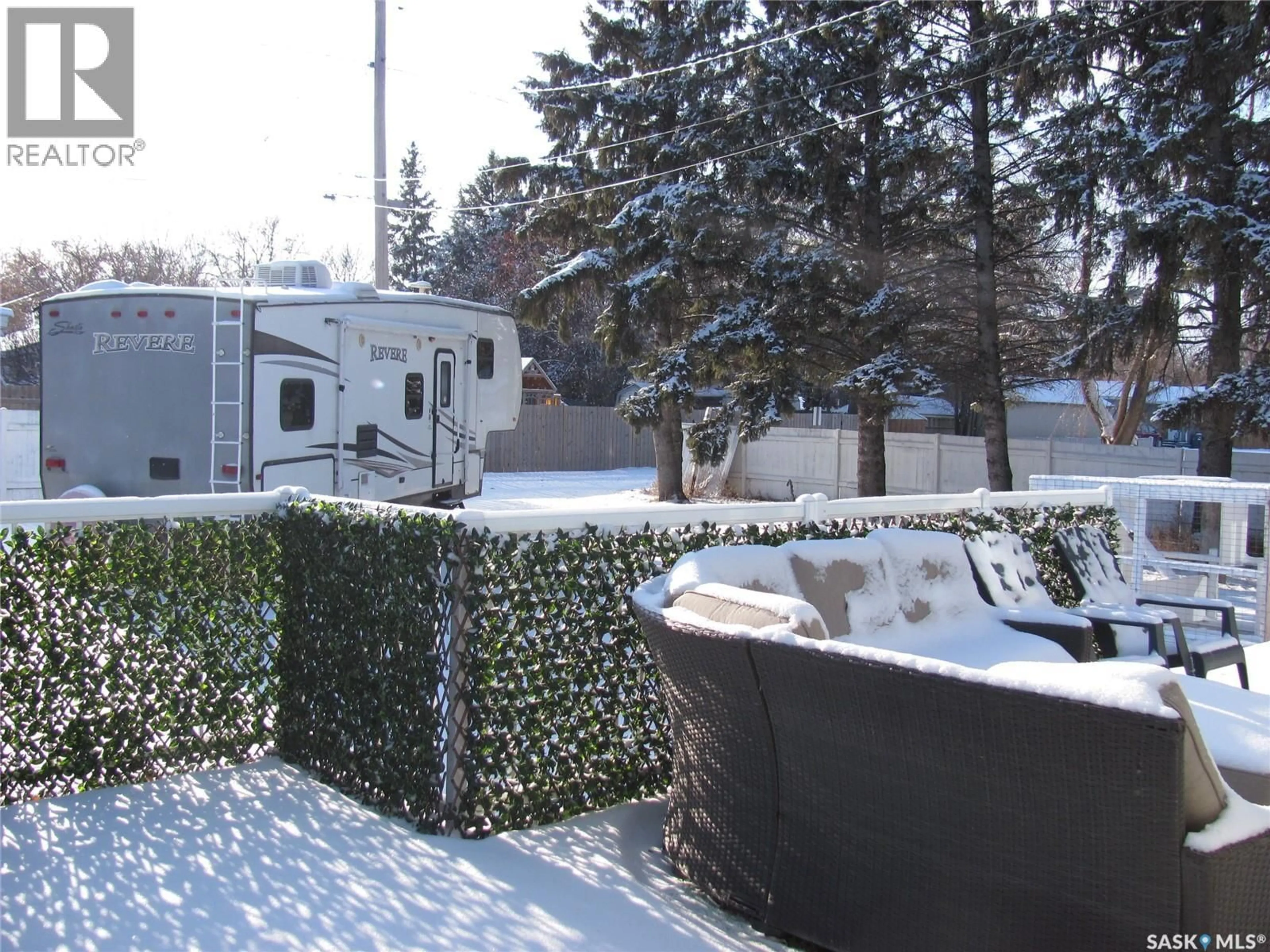 Patio, street for 314 MAIN STREET, Langham Saskatchewan S0K2L0