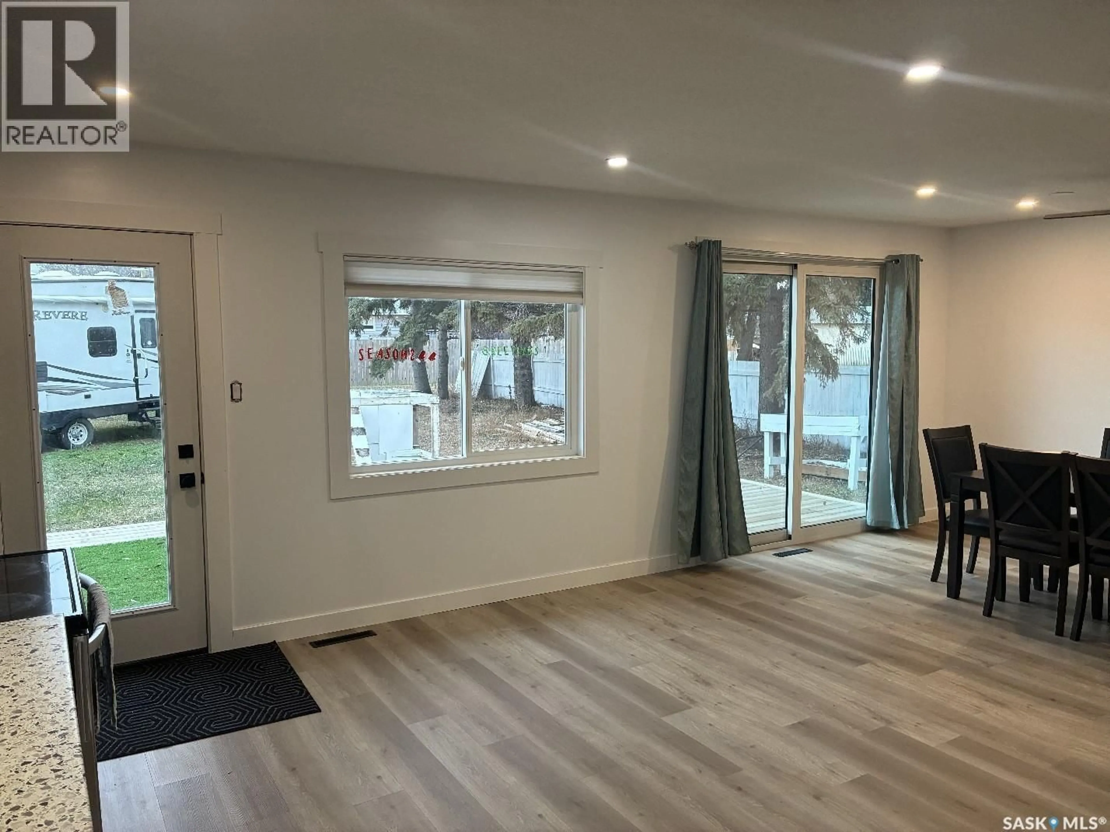 A pic of a room for 314 MAIN STREET, Langham Saskatchewan S0K2L0