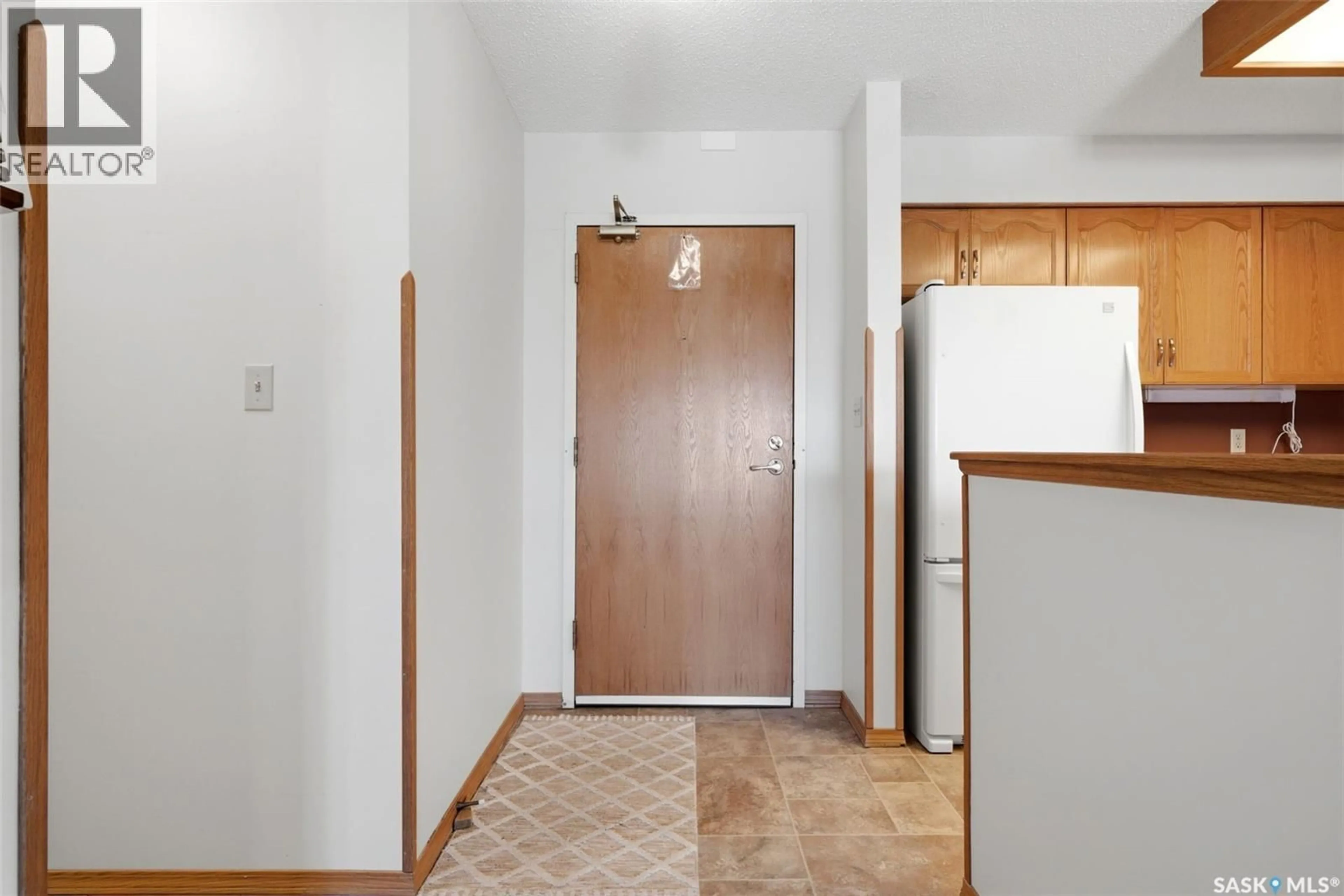 Unknown for 331 960 ASSINIBOINE AVENUE, Regina Saskatchewan S4V2P8